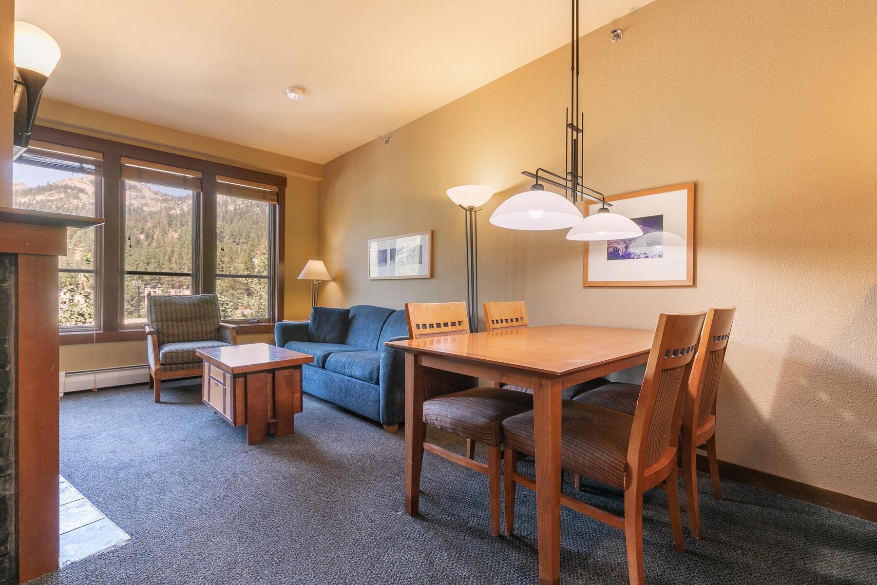 1850 Village South Road Unit: 4-227