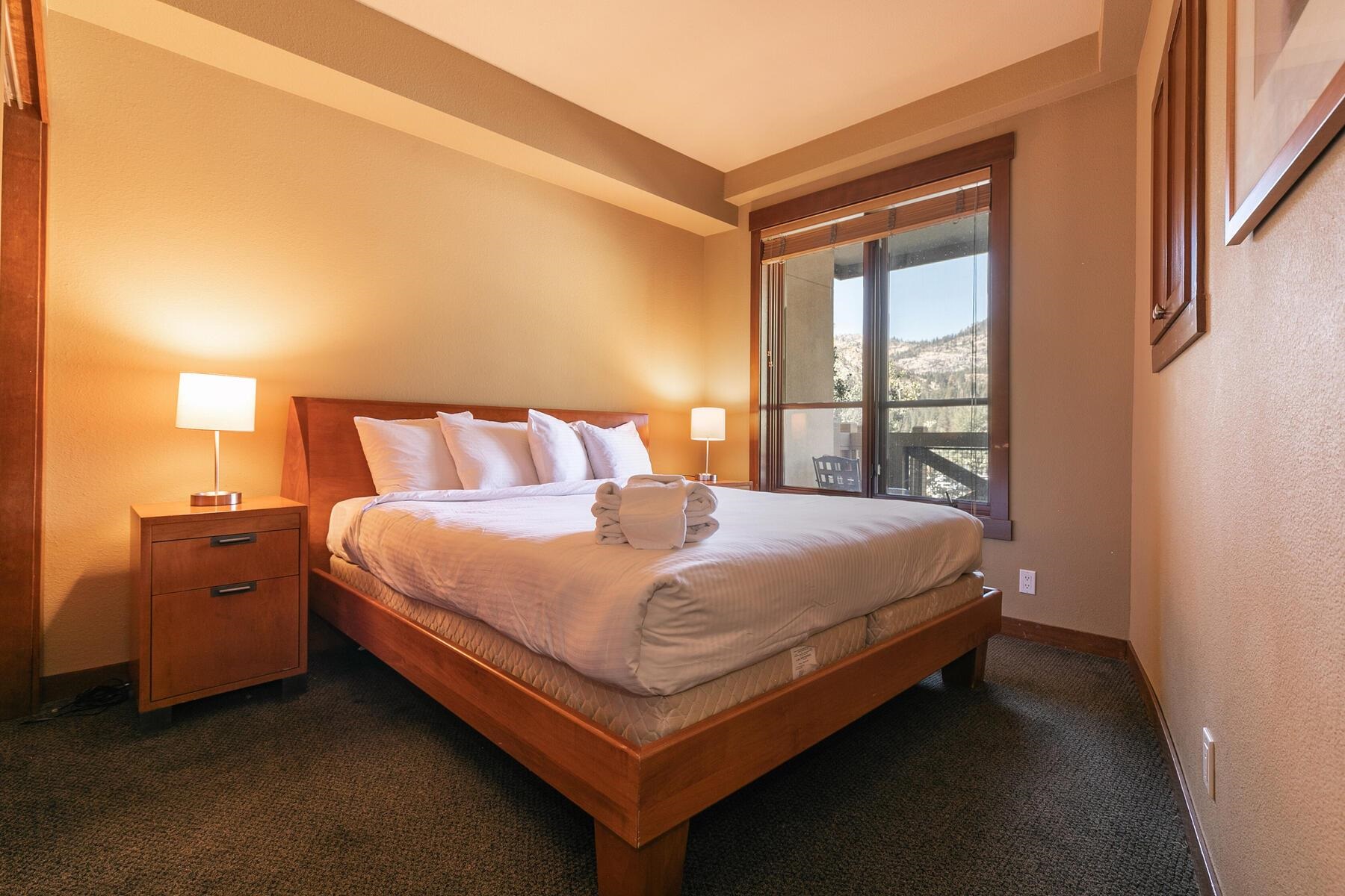 1850 Village South Road Unit: 4-227