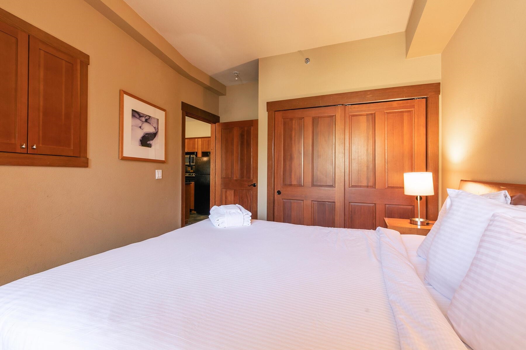 1850 Village South Road Unit: 4-227