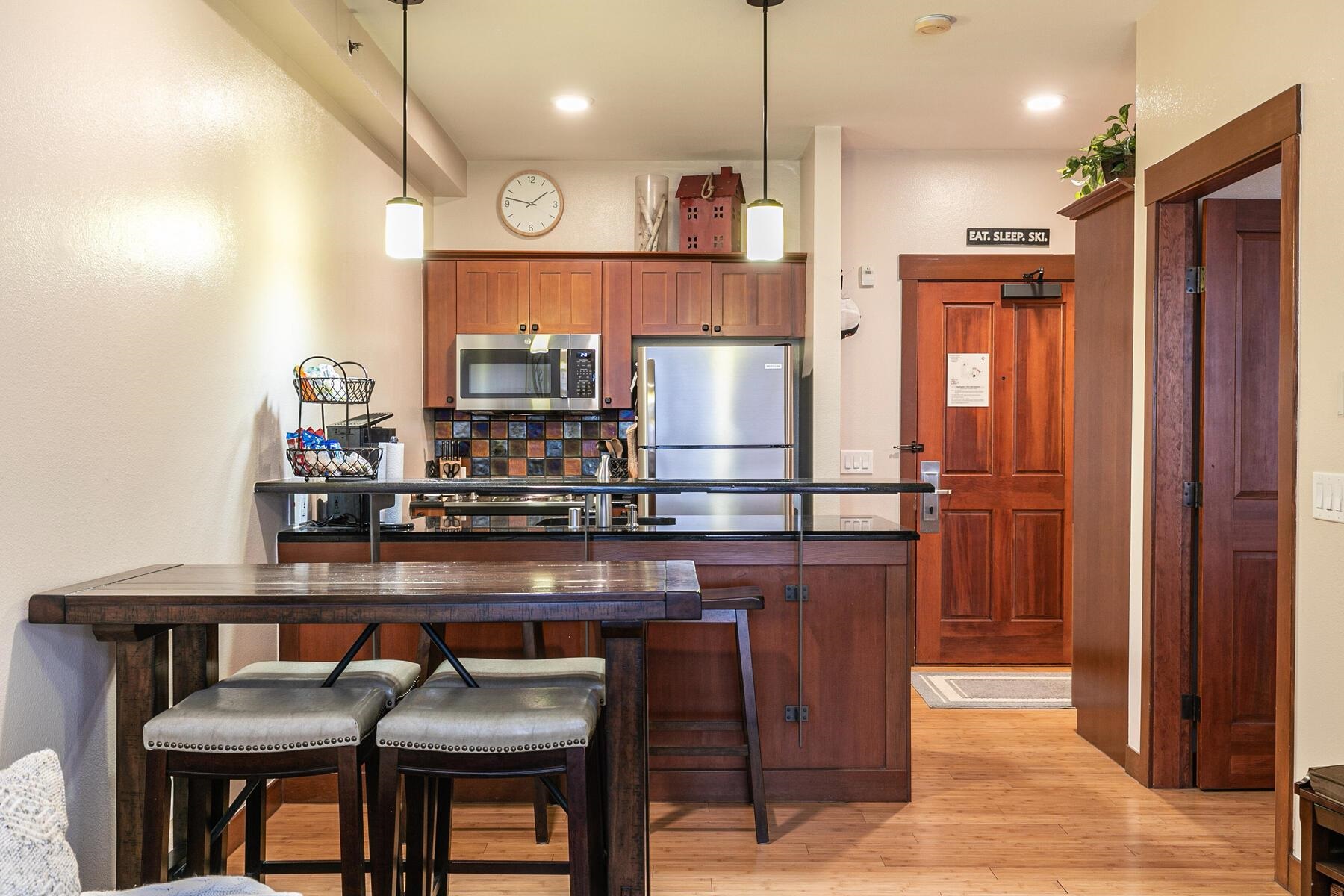 1750 Village East Road Unit: 5-212