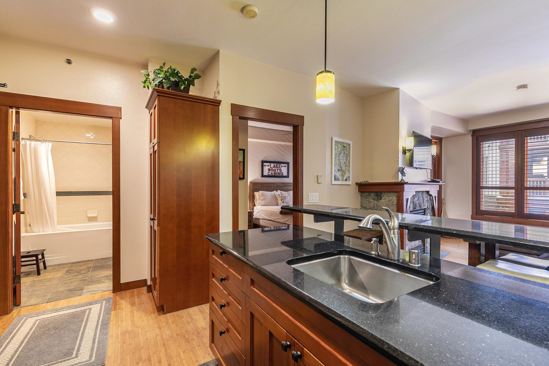 1750 Village East Road Unit: 5-212