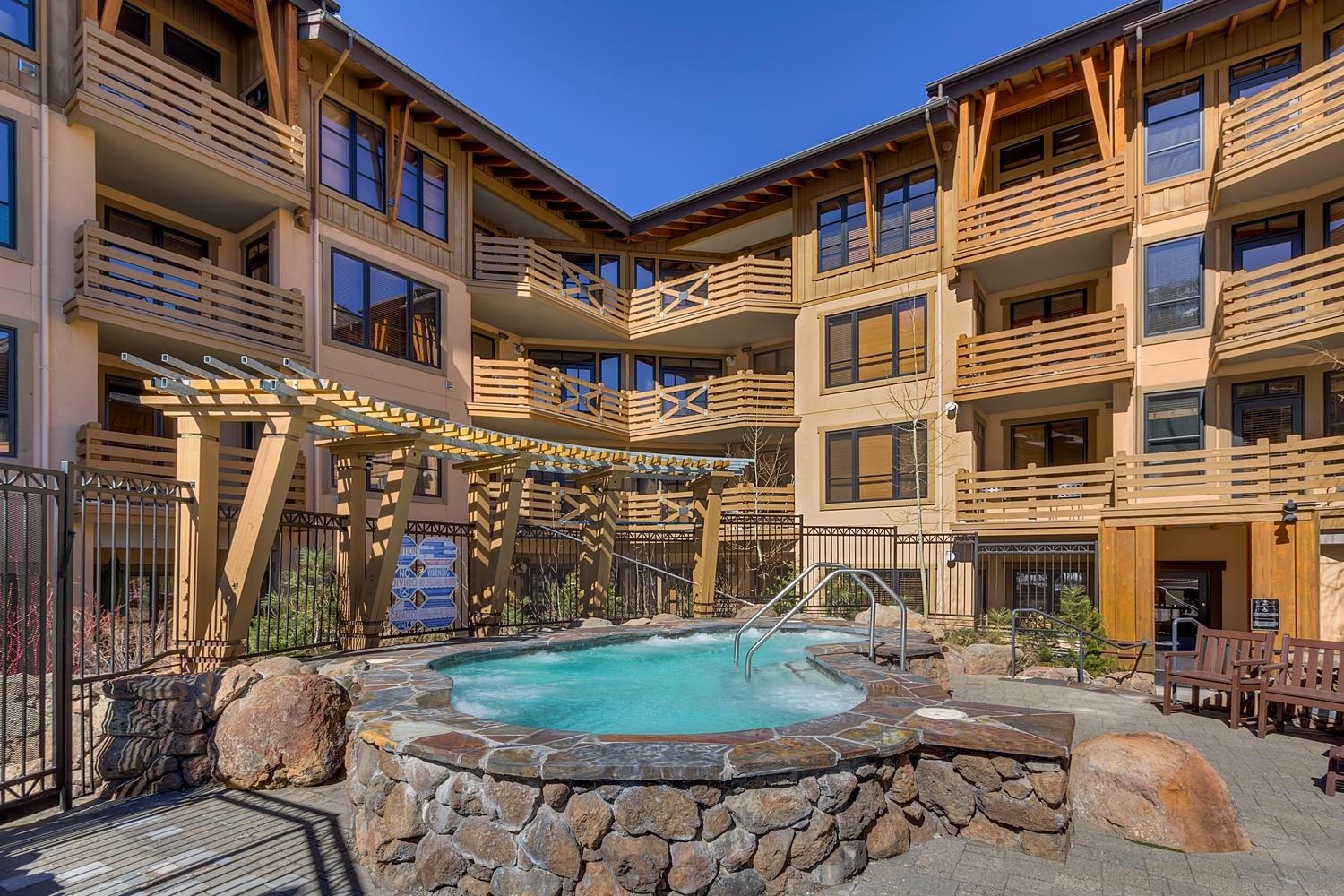 1750 Village East Road Unit: 5-411