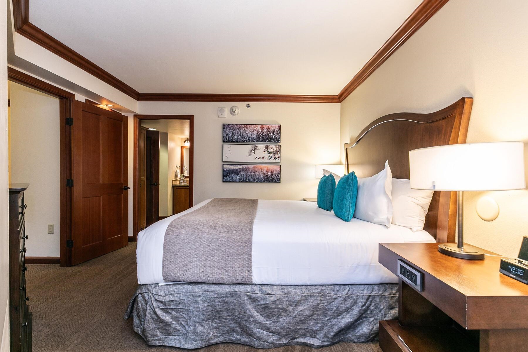 400 Squaw Creek Road Unit: 649/651