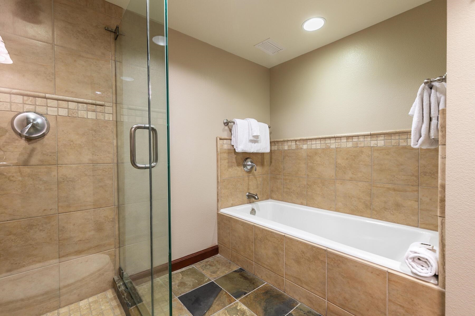 400 Squaw Creek Road Unit: 649/651