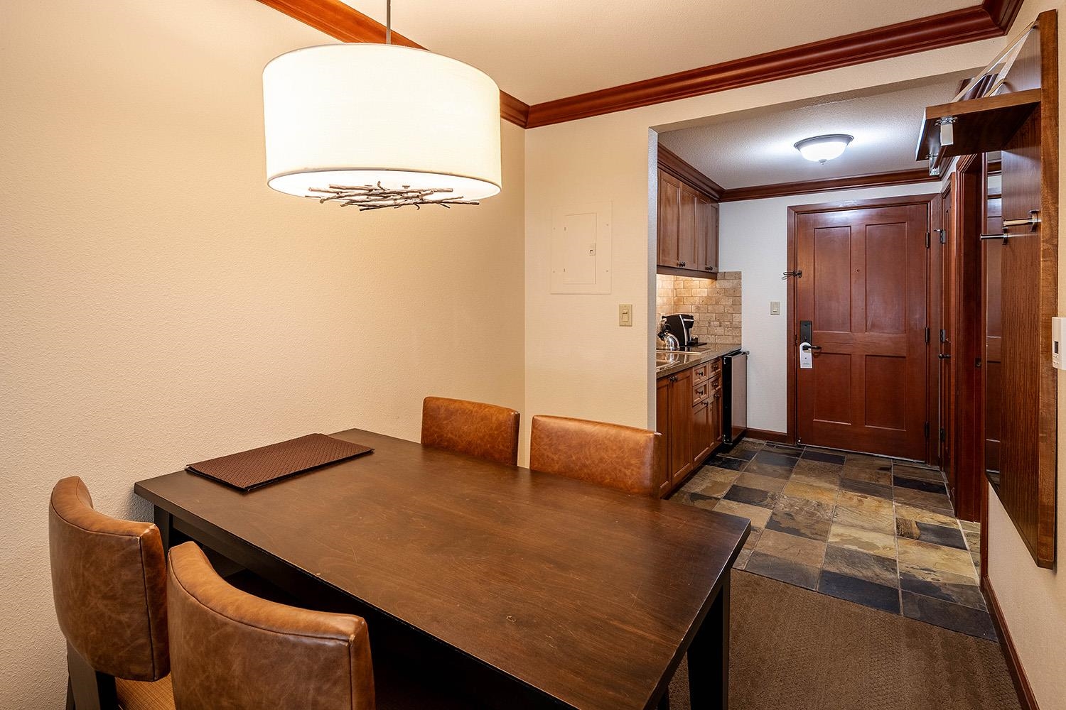 400 Squaw Creek Road Unit: 527