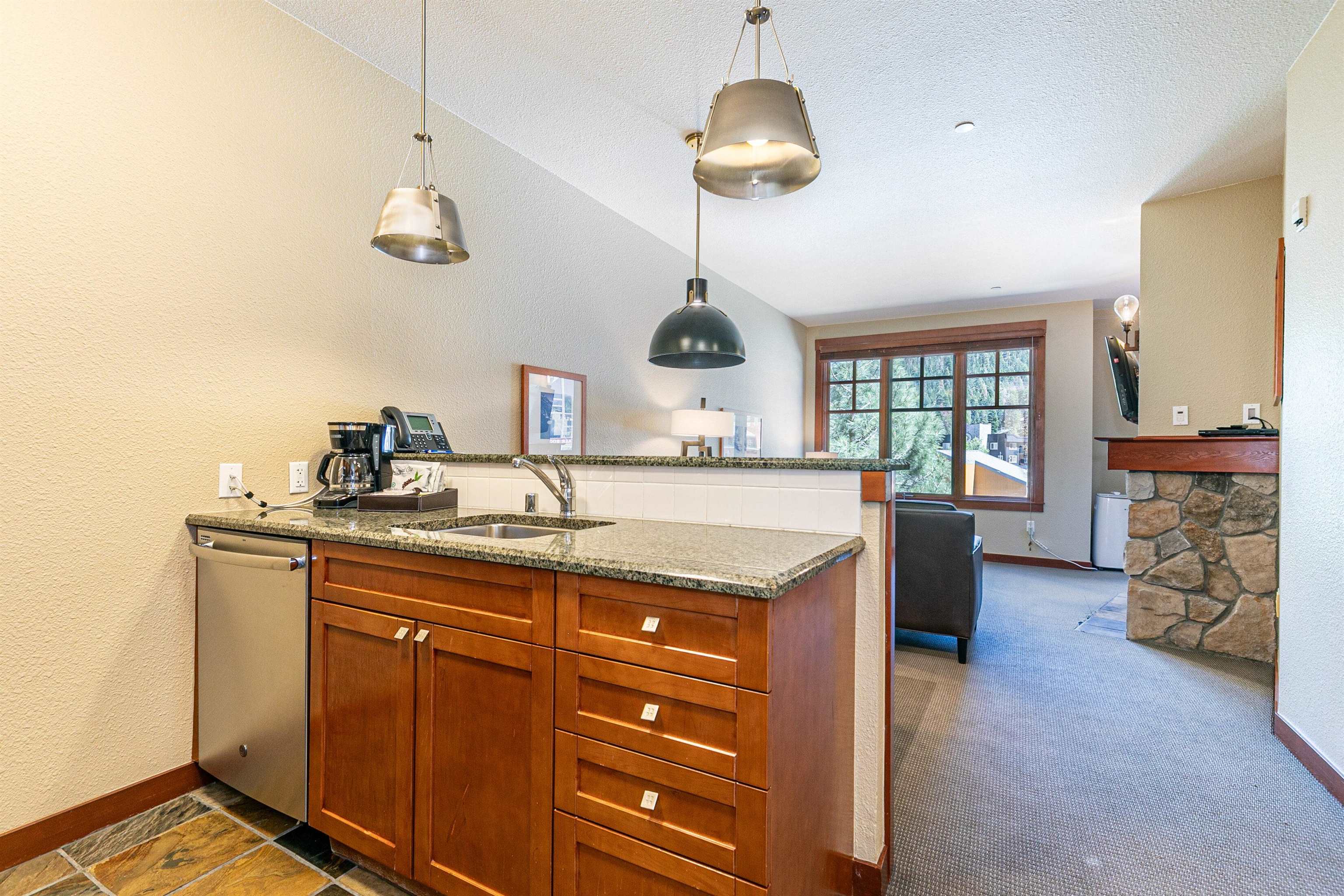 1880 Village South Road Unit: 3-248