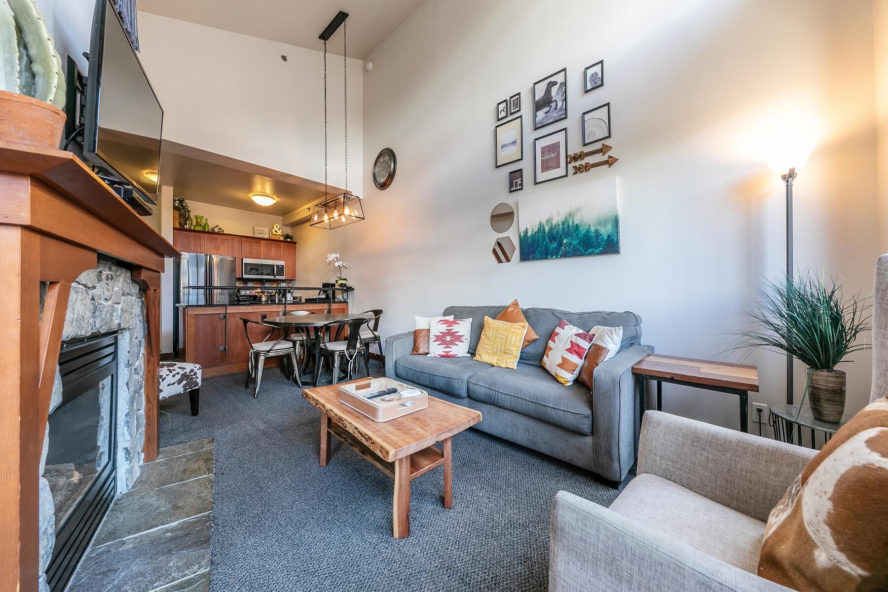 1750 Village East Road Unit: 5-418
