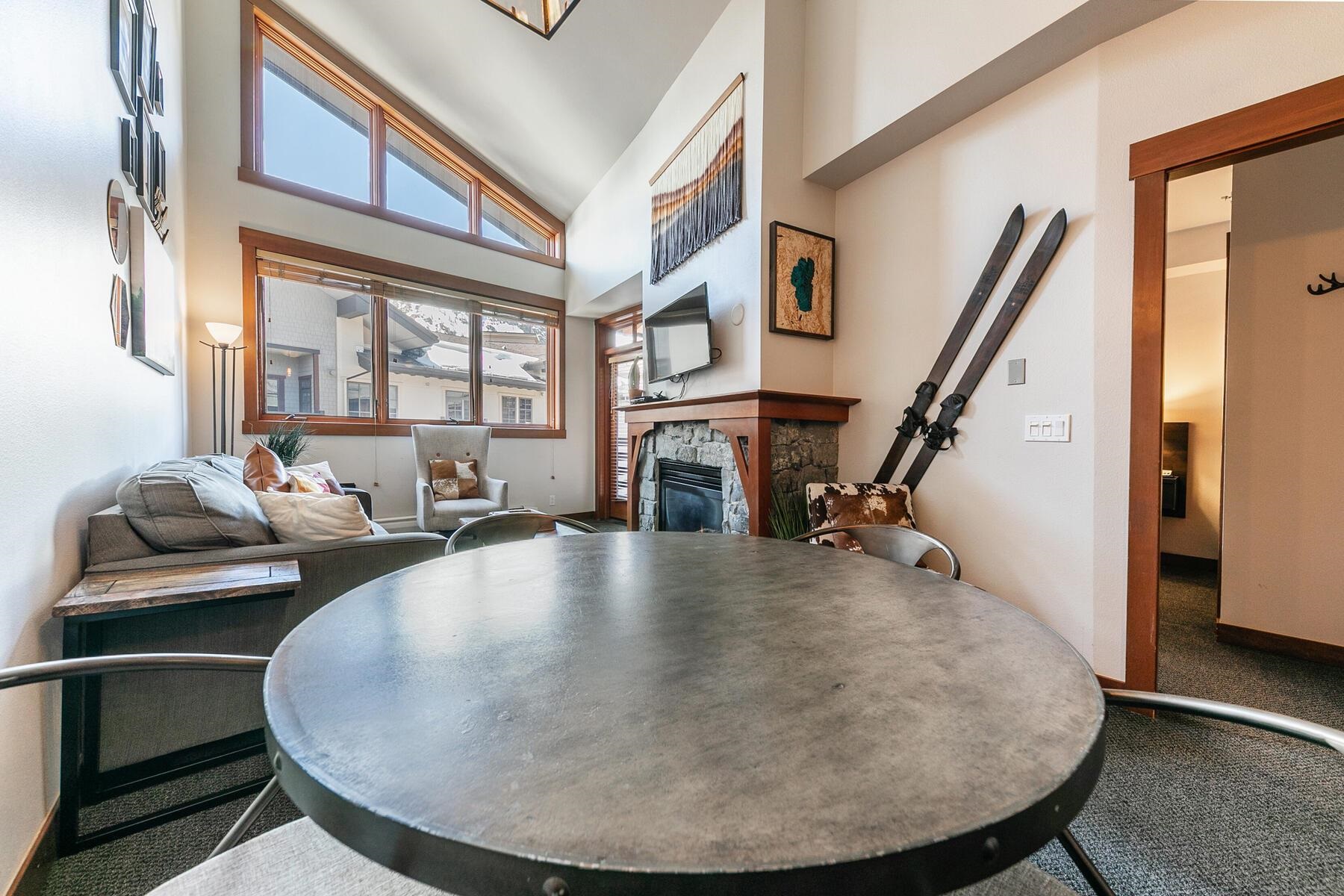 1750 Village East Road Unit: 5-418