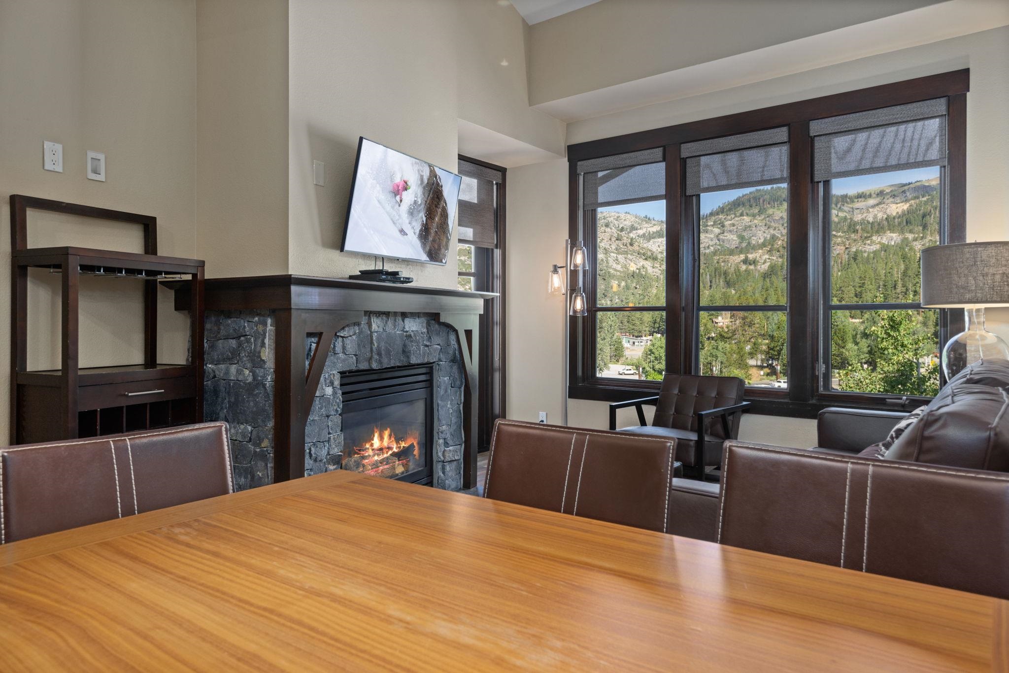 1850 Village South Road Unit: 4-425
