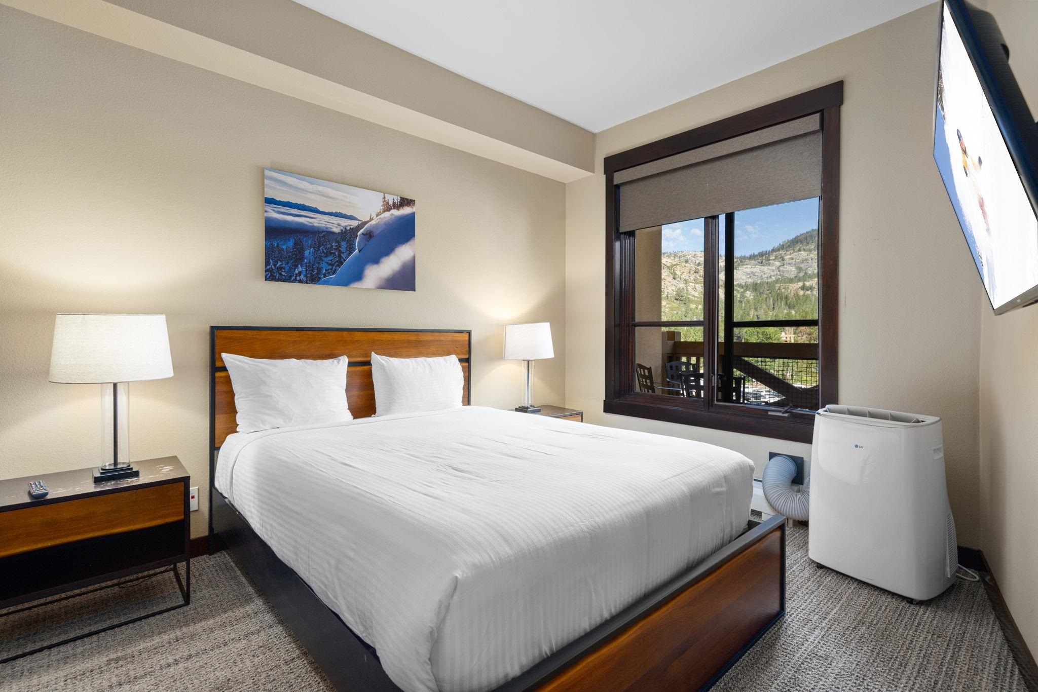 1850 Village South Road Unit: 4-425