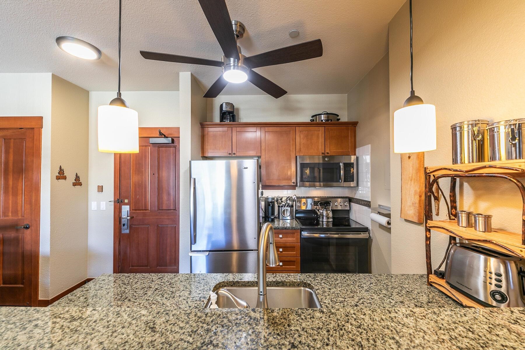 1880 Village South Road Unit: 3-334