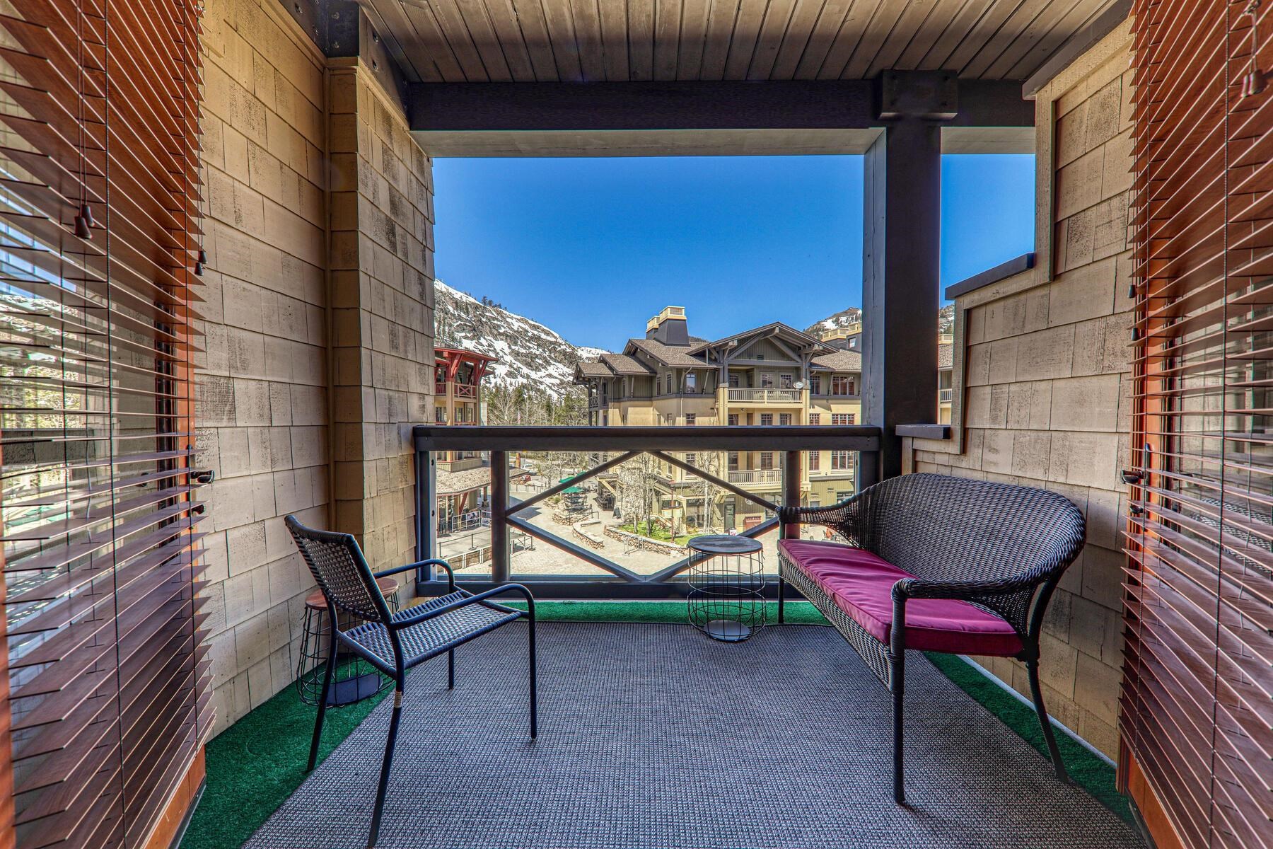 1880 Village South Road Unit: 3-334