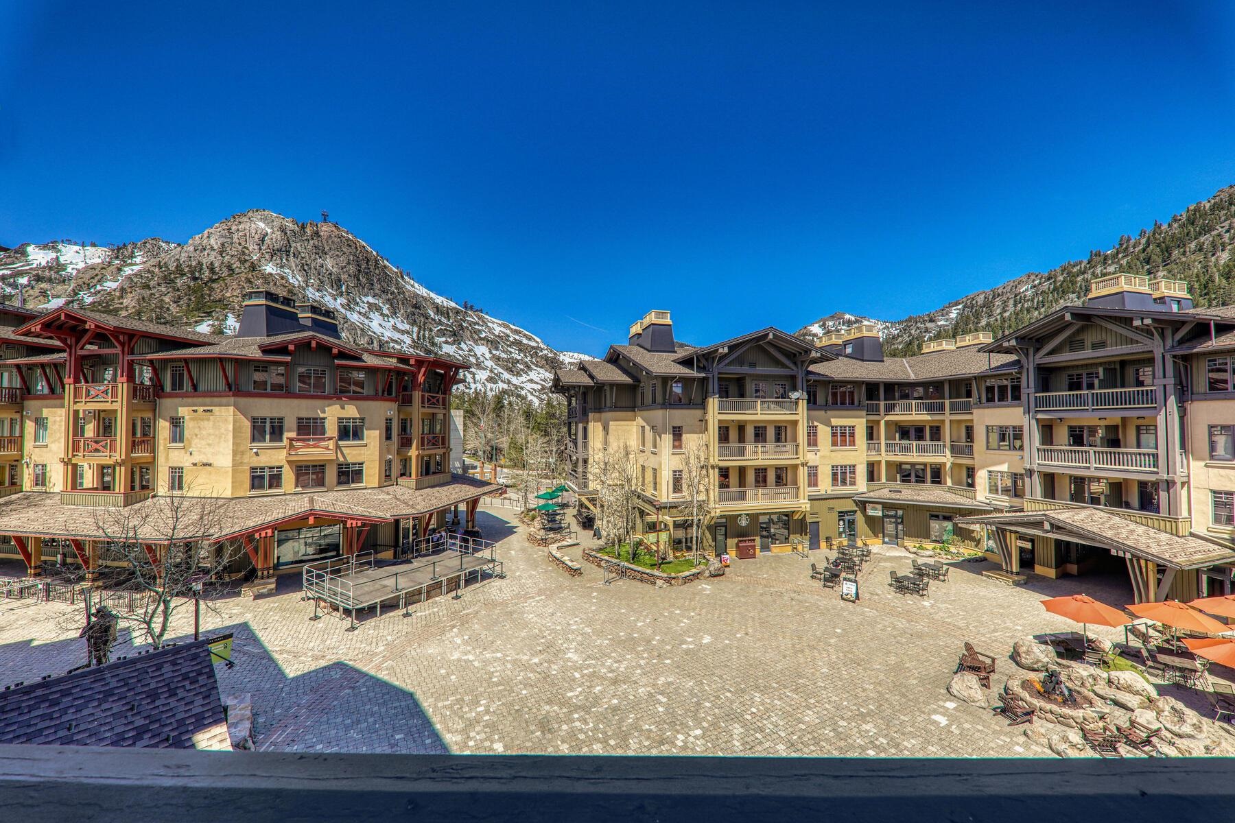 1880 Village South Road Unit: 3-334