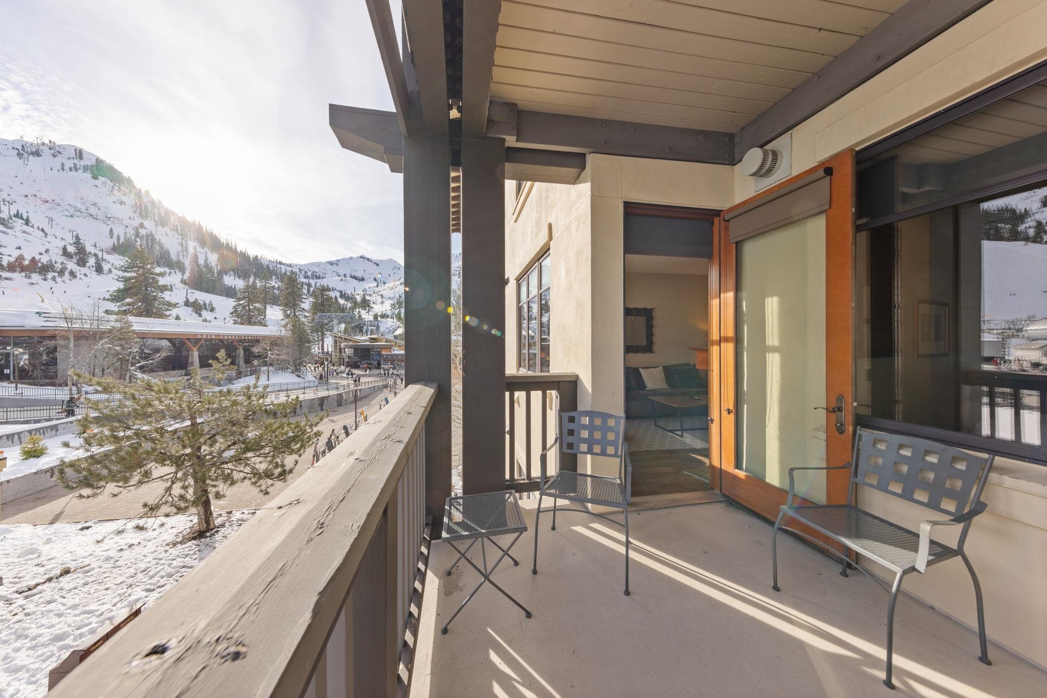 1880 Village South Road Unit: 351 (3-351)