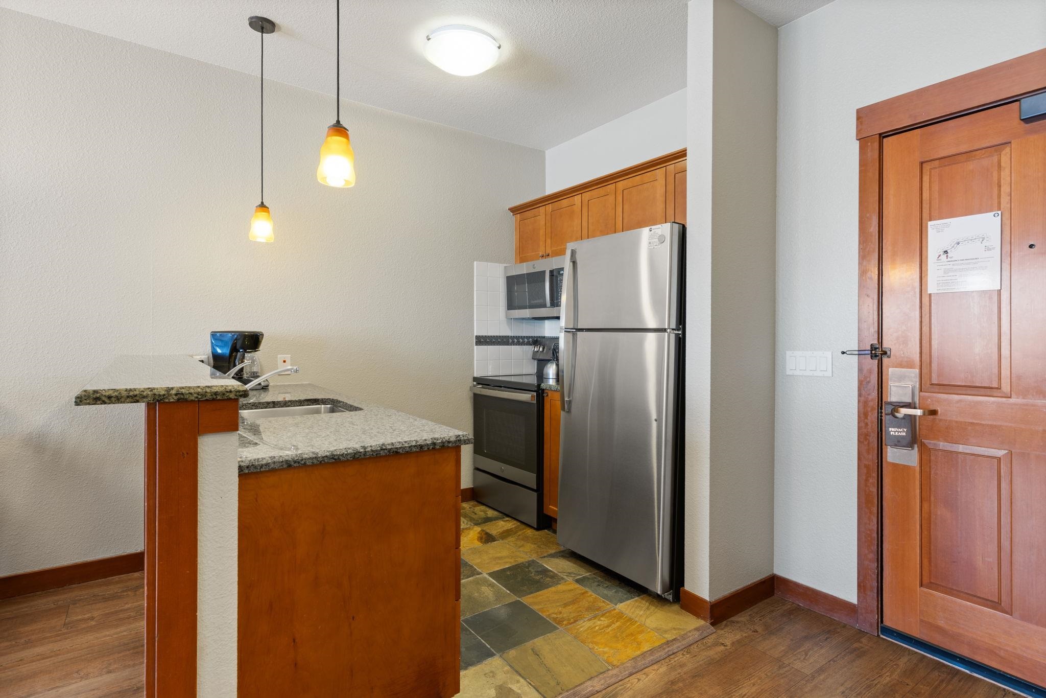 1880 Village South Road Unit: 351 (3-351)
