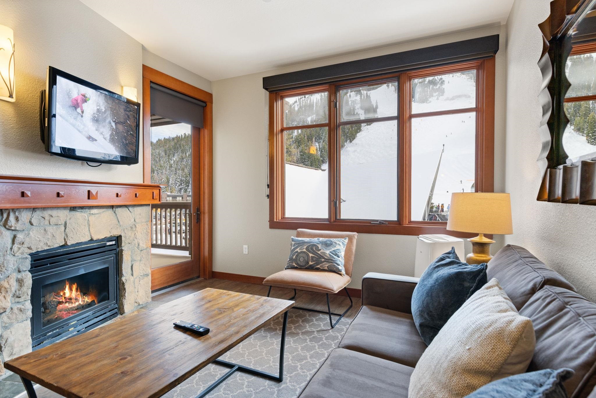 1880 Village South Road Unit: 351 (3-351)