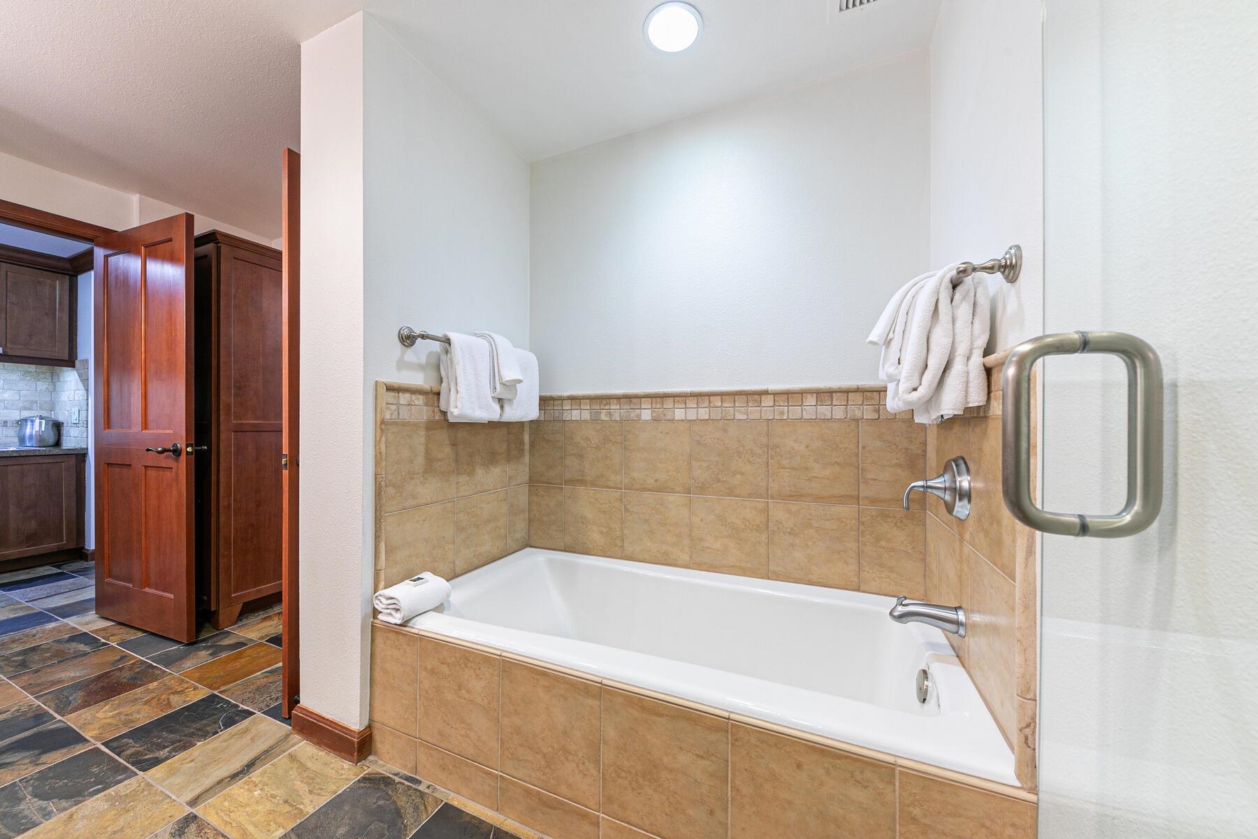 400 Resort Road Unit: 118 - 120