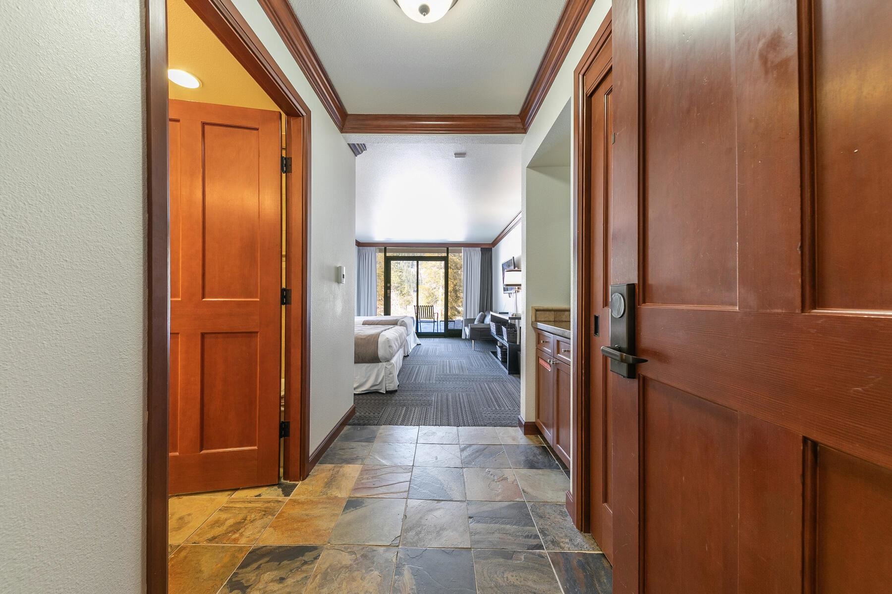 400 Resort Road Unit: 118 - 120