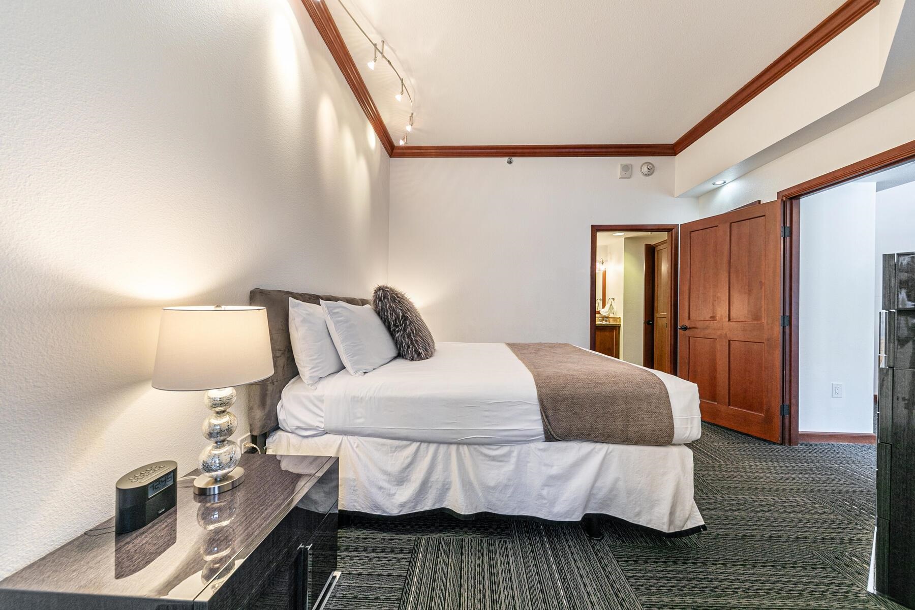 400 Resort Road Unit: 118 - 120