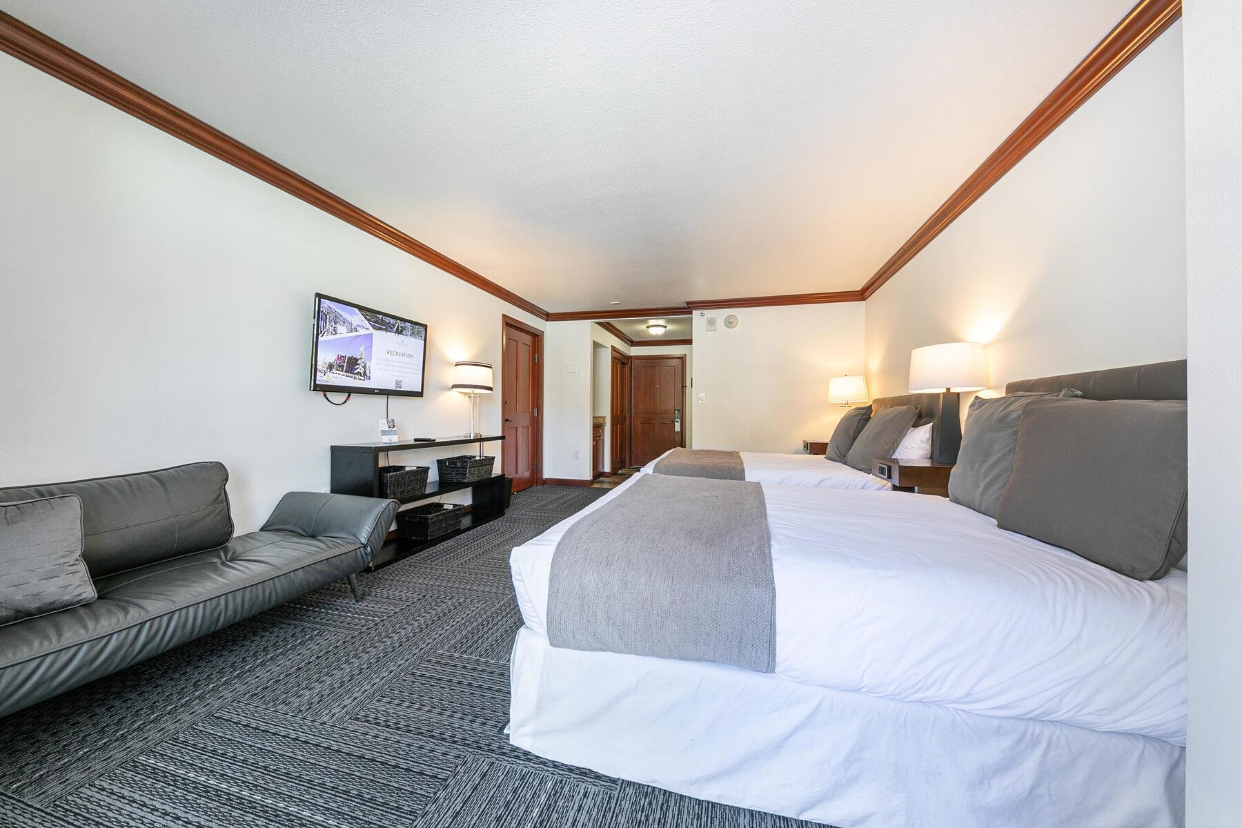 400 Resort Road Unit: 118 - 120