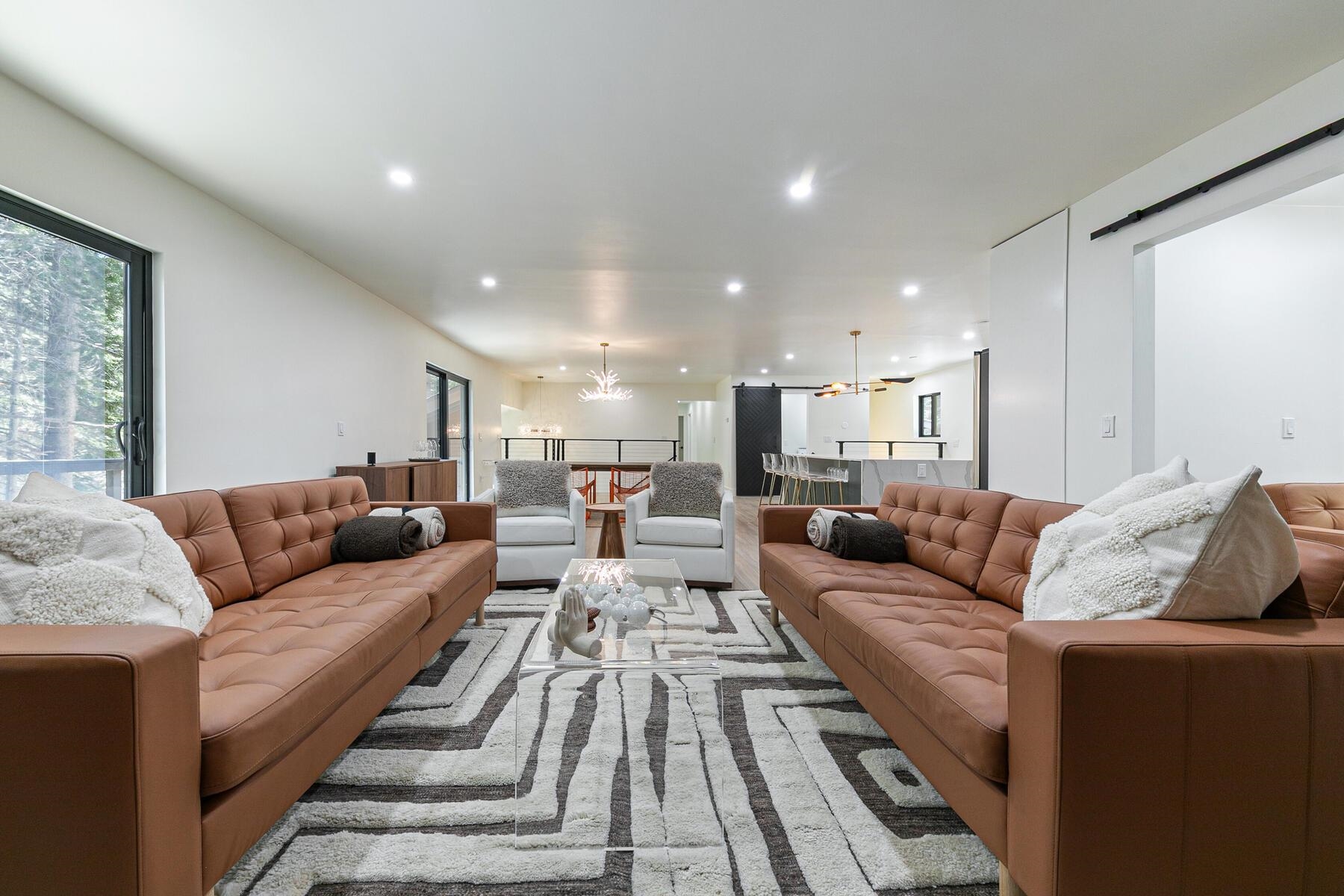 8585 River Road
