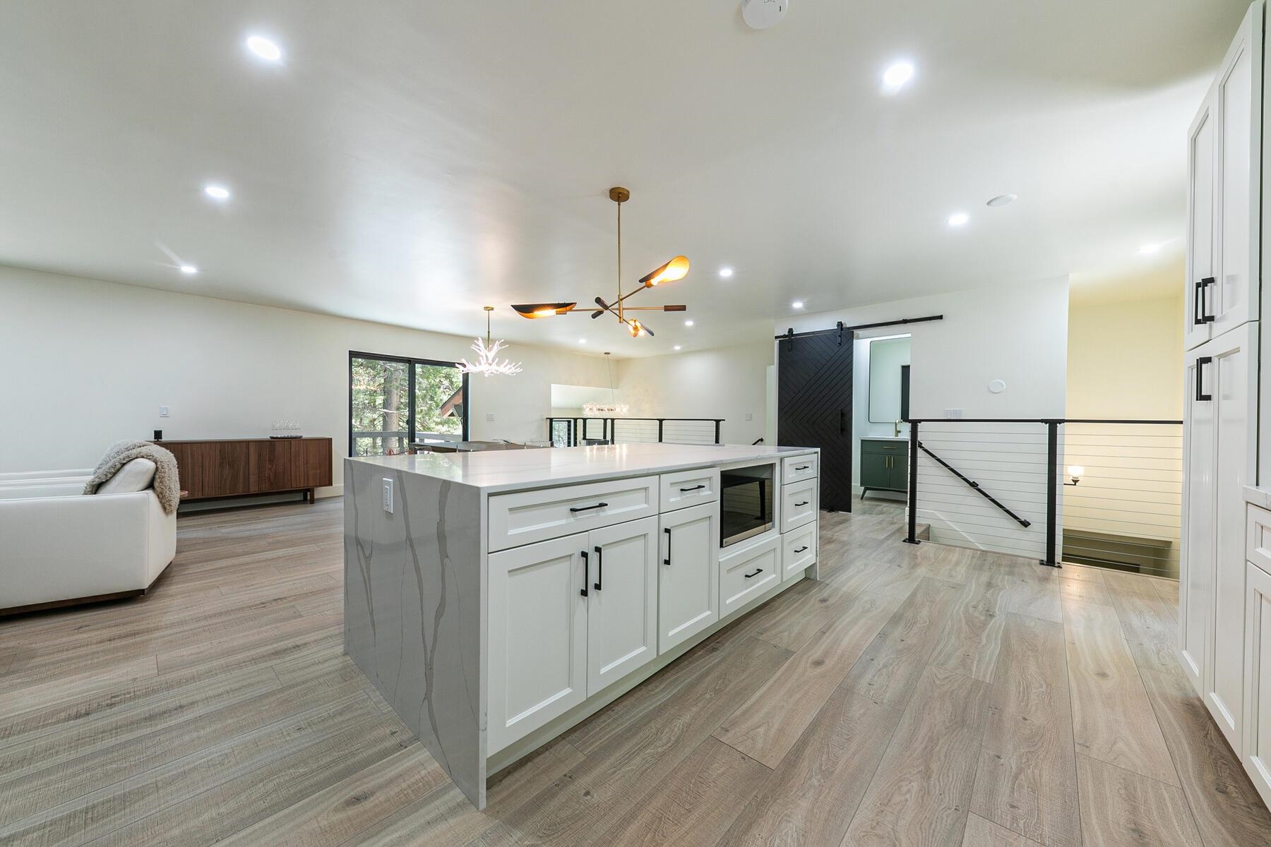 8585 River Road