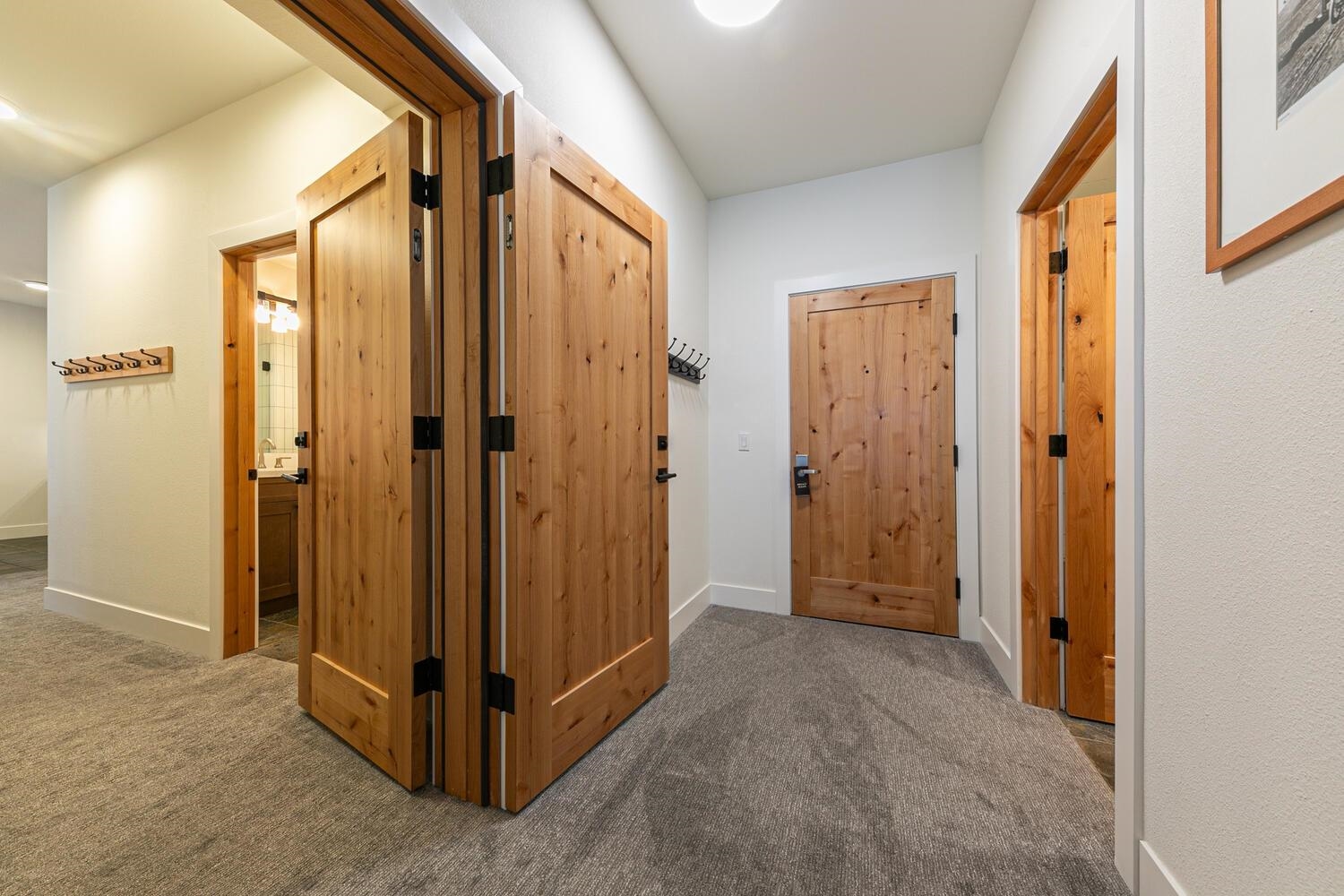 1750 Village East Road Unit: 5-314 + 316