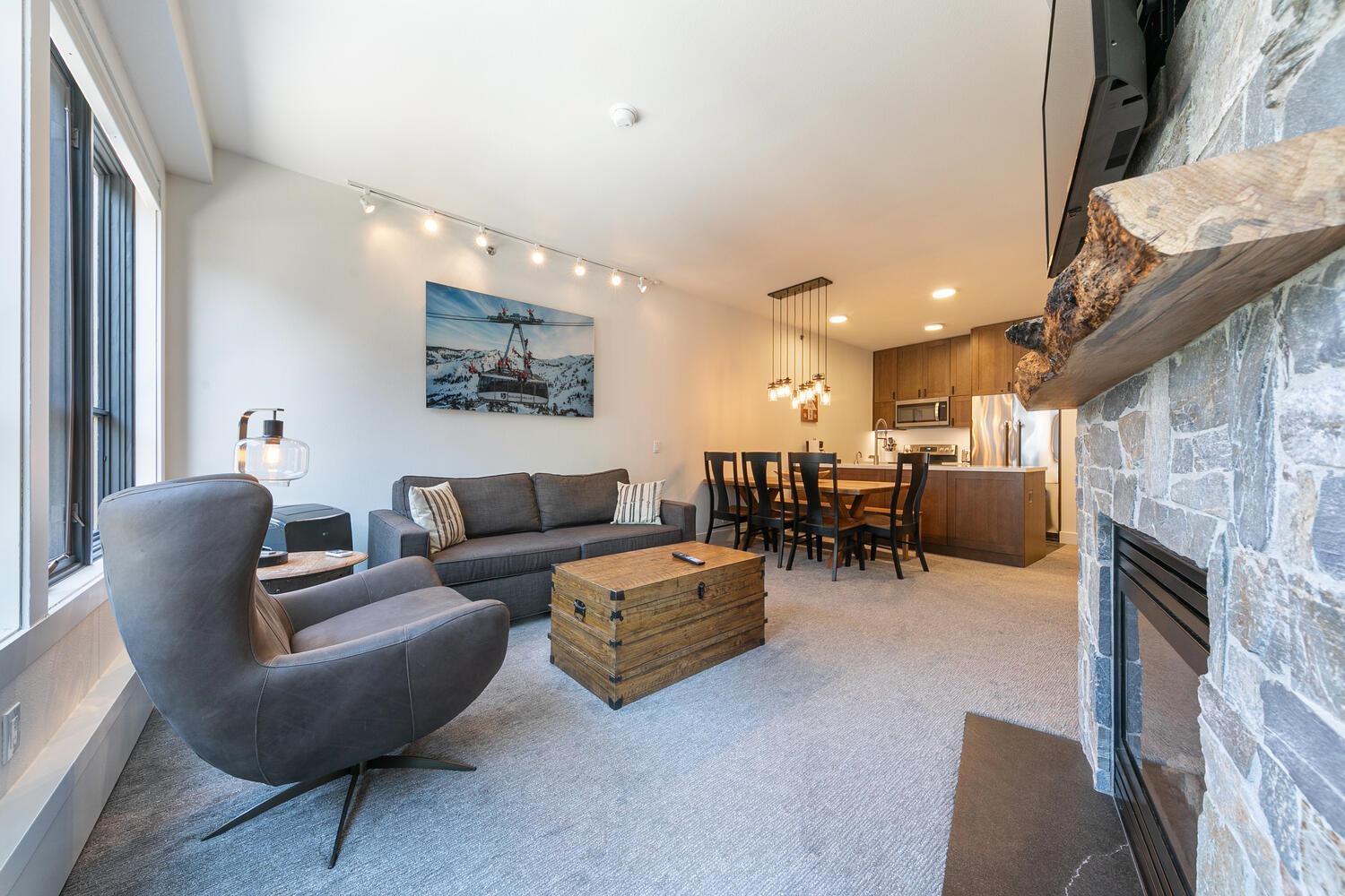 1750 Village East Road Unit: 5-314 + 316