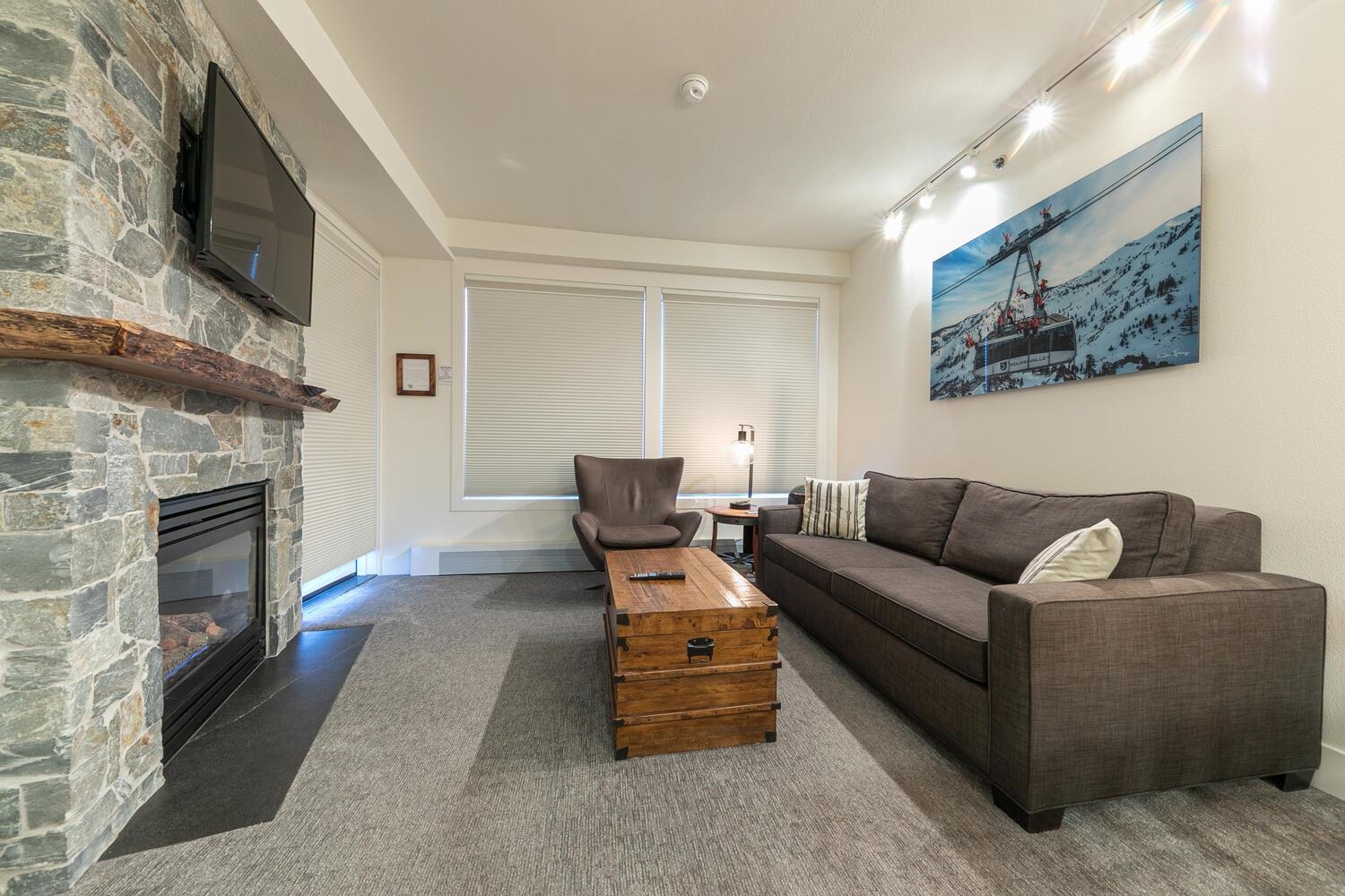 1750 Village East Road Unit: 5-314 + 316