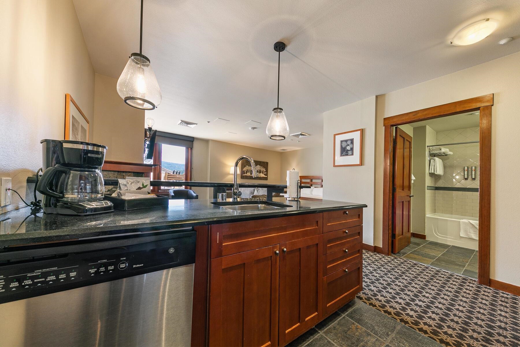 1750 Village East Road Unit: 5-101