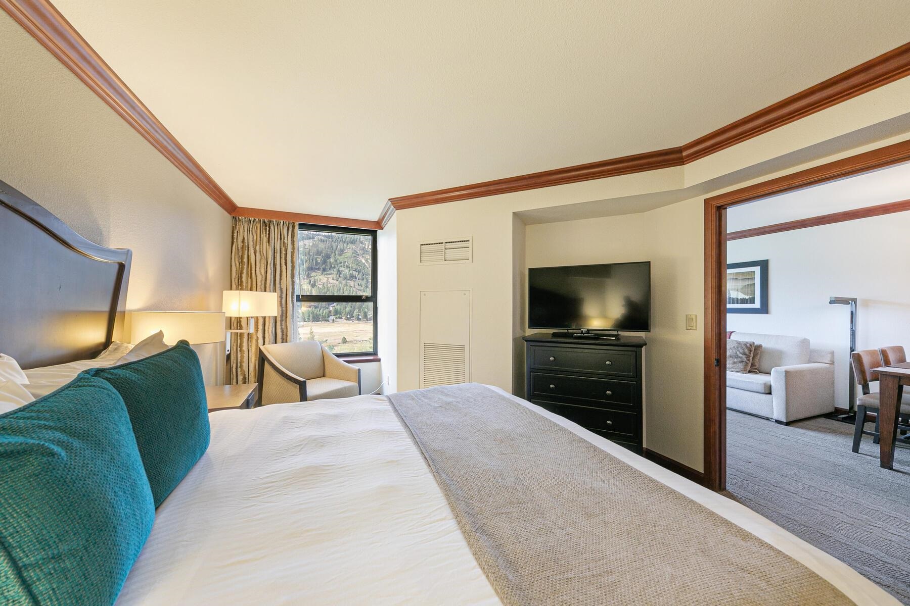 400 Resort Road Unit: 722-724