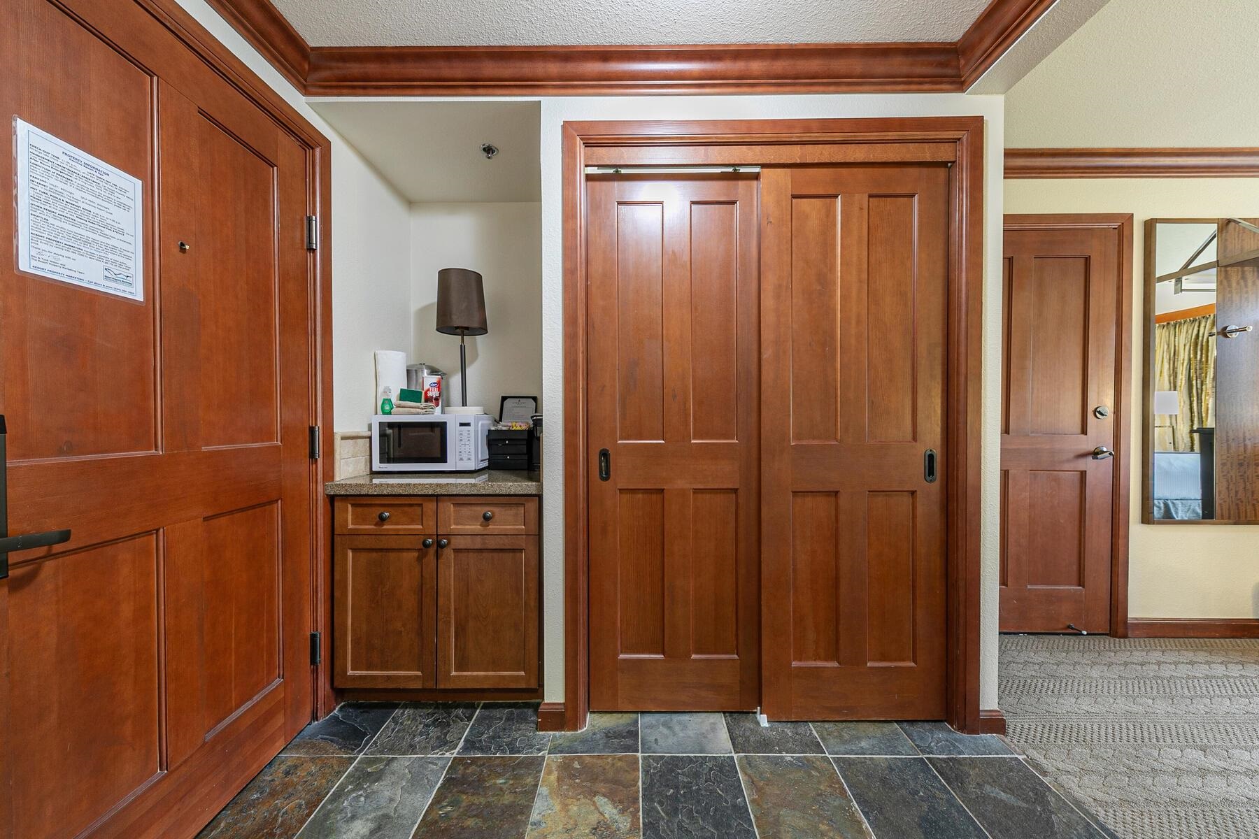 400 Resort Road Unit: 722-724