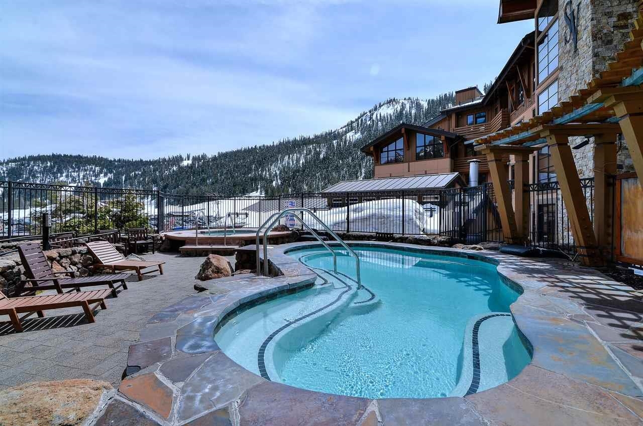 1750 Village East Road Unit: 5-409