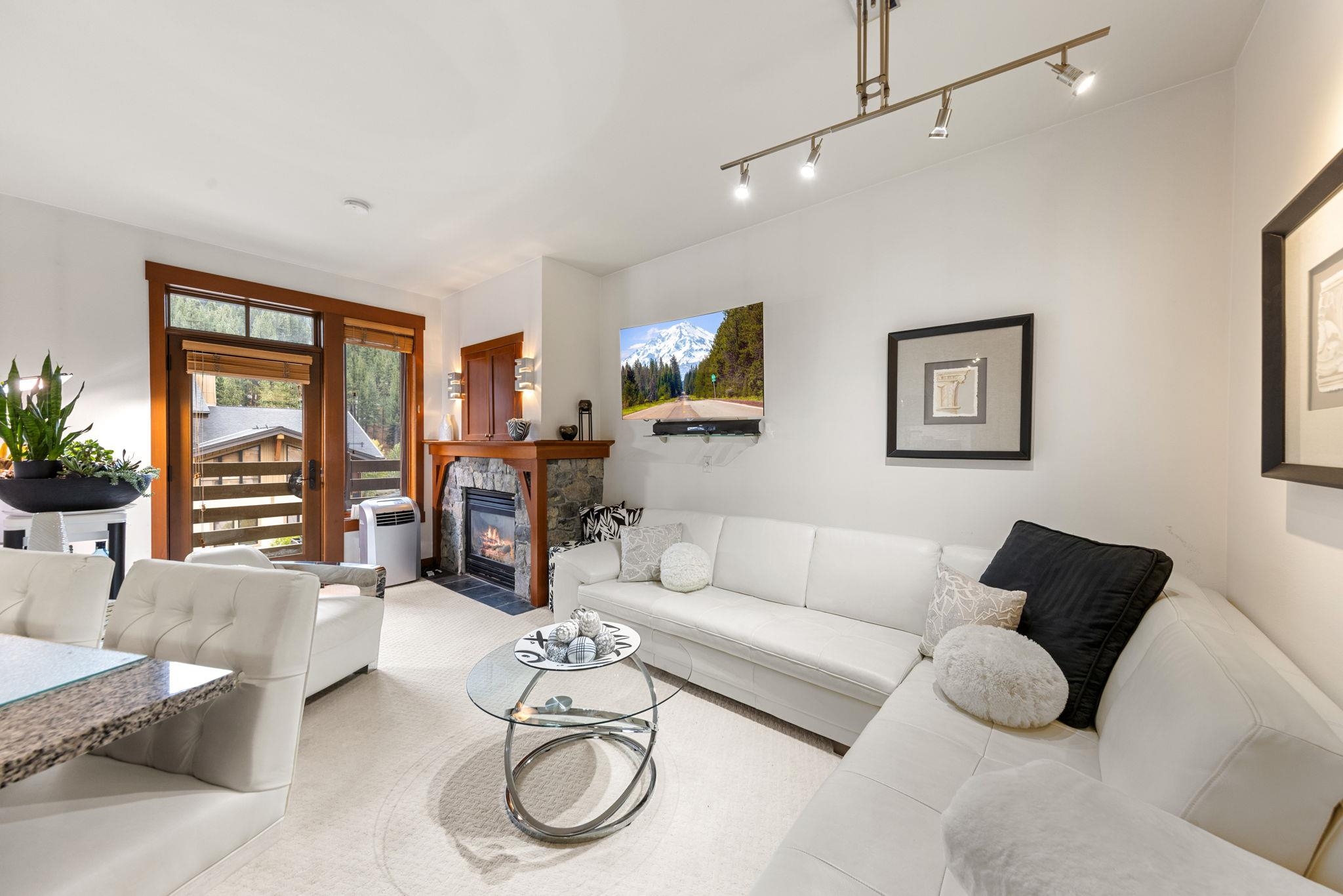 1750 Village East Road Unit: 5-409