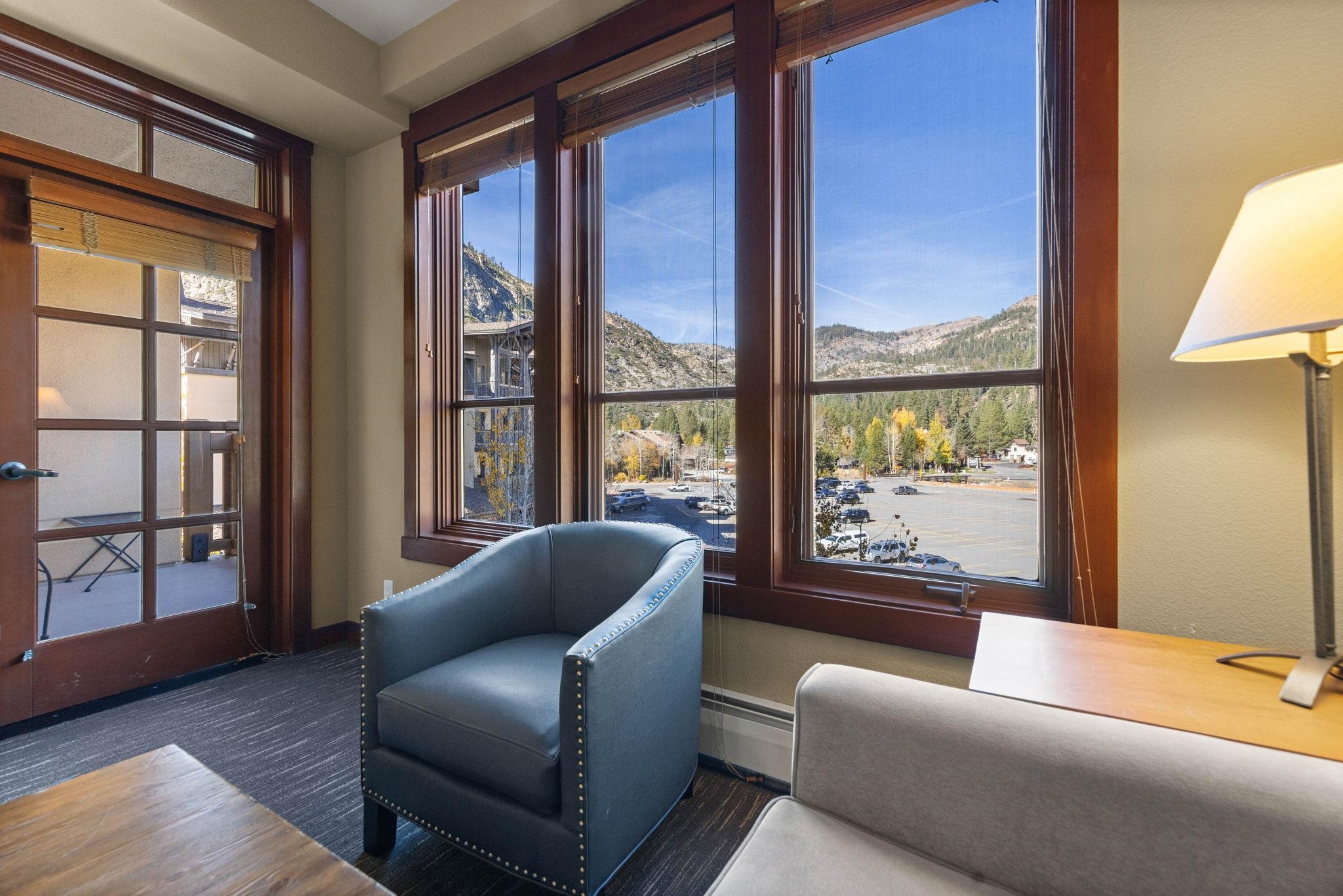 1850 Village South Road Unit: 4-327