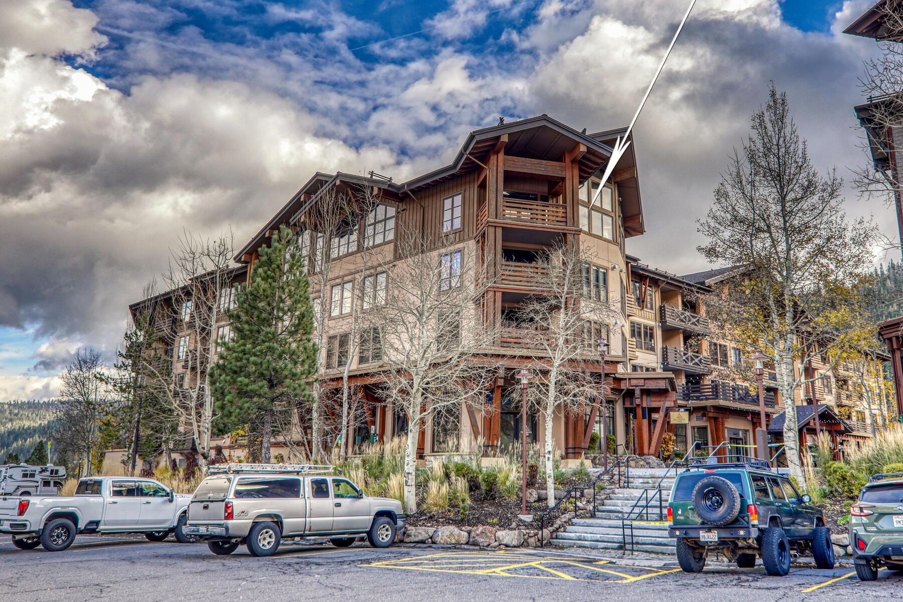 1750 Village East Road Unit: 5242