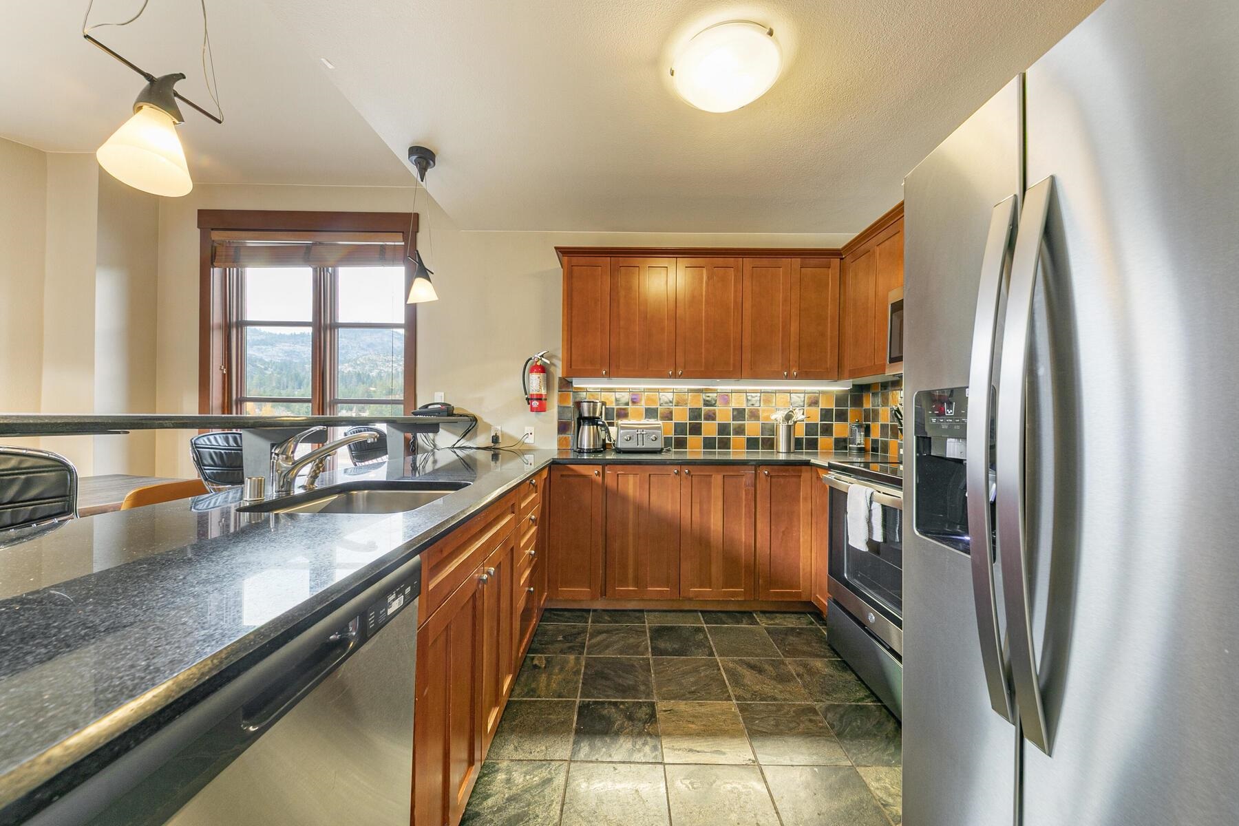 1750 Village East Road Unit: 5242