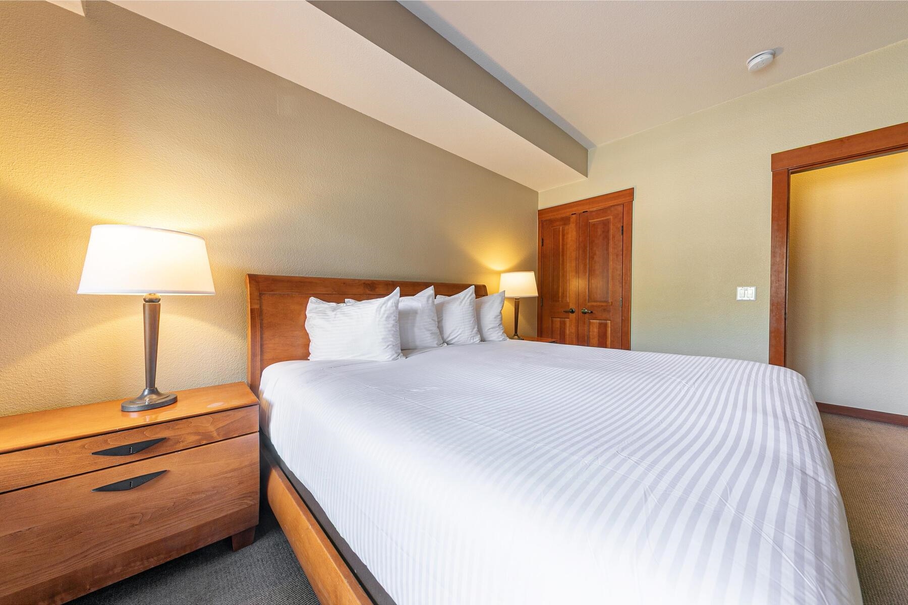 1985 Olympic Valley Road Unit: 418