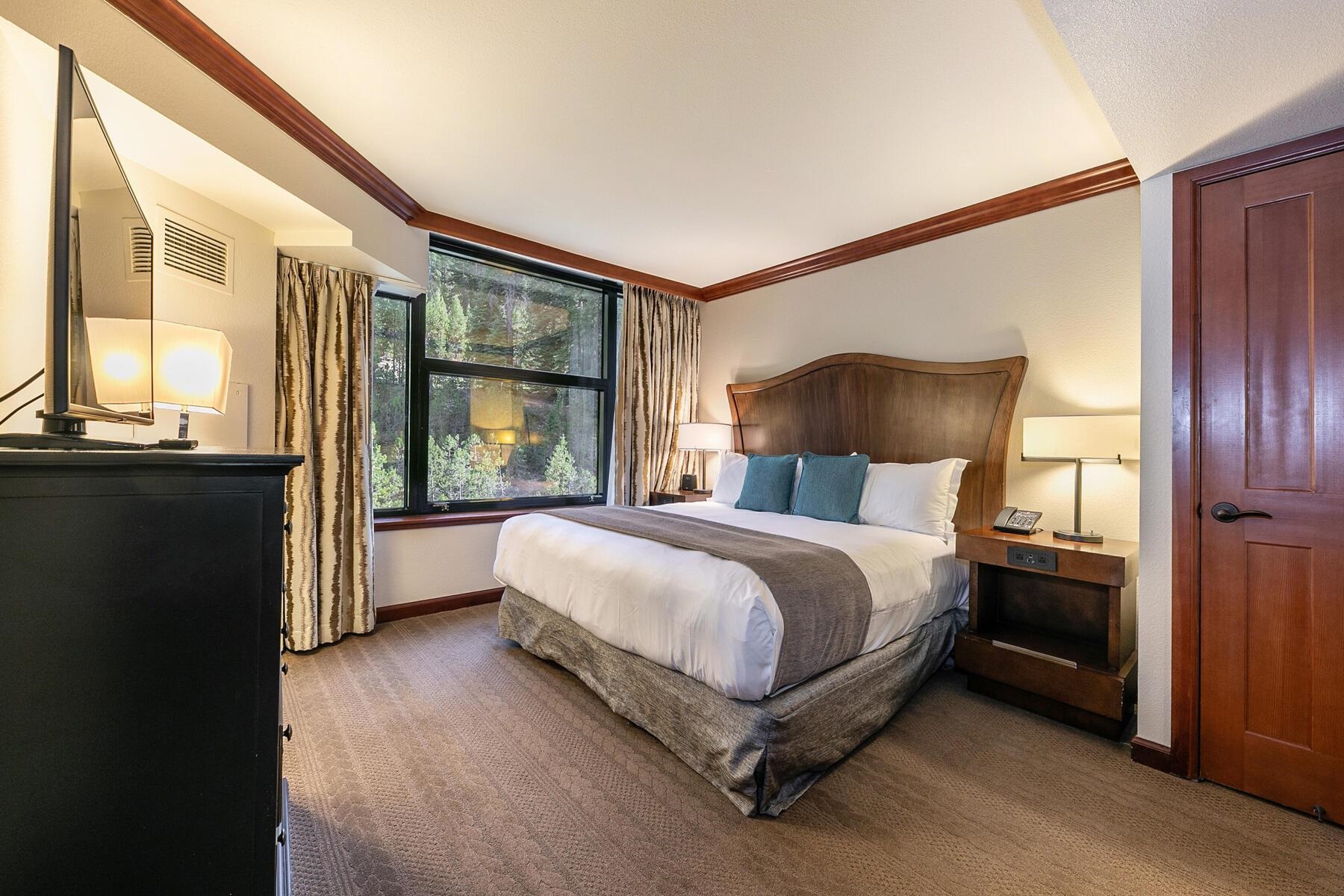 400 Resort Road Unit: 445/447