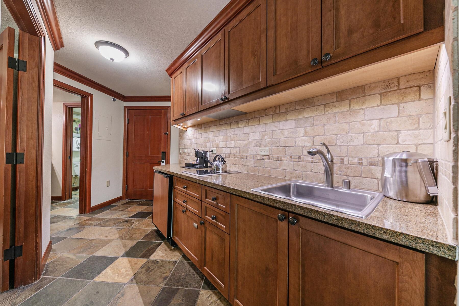 400 Resort Road Unit: 445/447