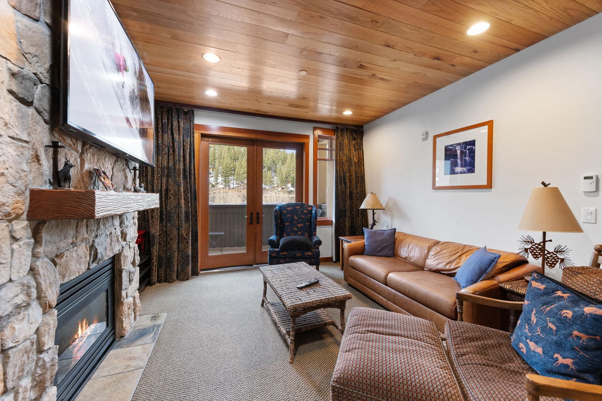 1985 Olympic Valley Road Unit: 216 (2-216)