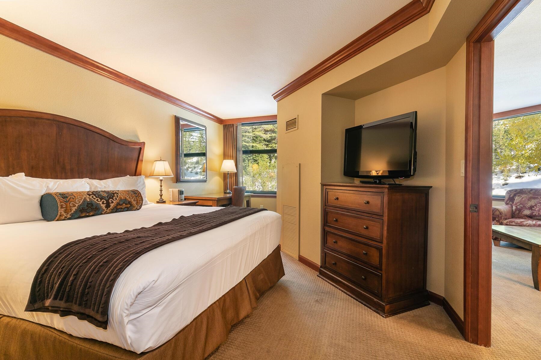 400 Resort Road Unit: 249/251