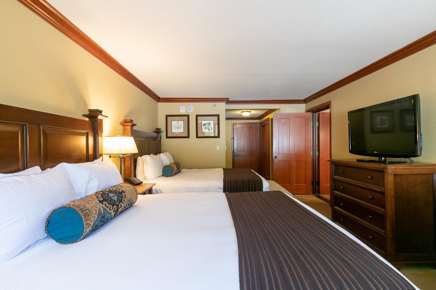 400 Resort Road Unit: 249/251