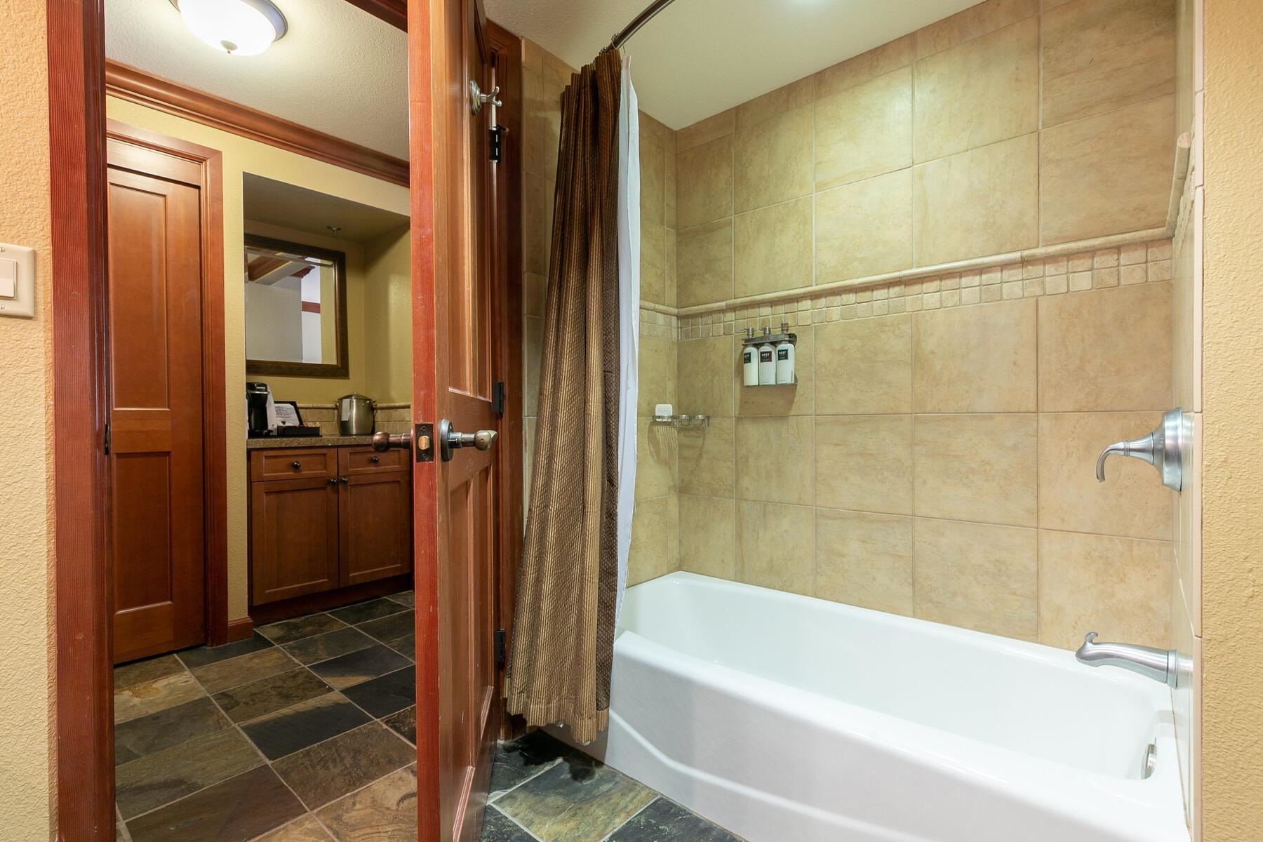 400 Resort Road Unit: 249/251