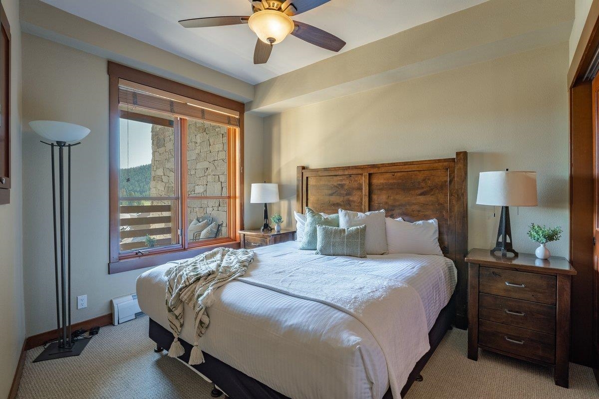 1750 Village East Road # 215 Unit: #215