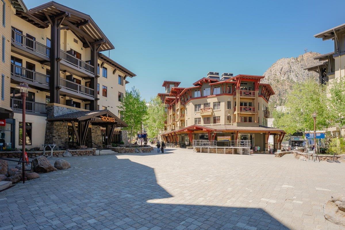 1750 Village East Road # 215 Unit: #215