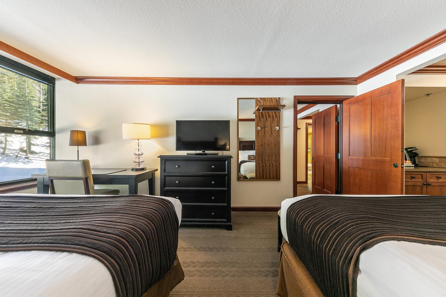 400 Resort Road # 523 Unit: #521-523