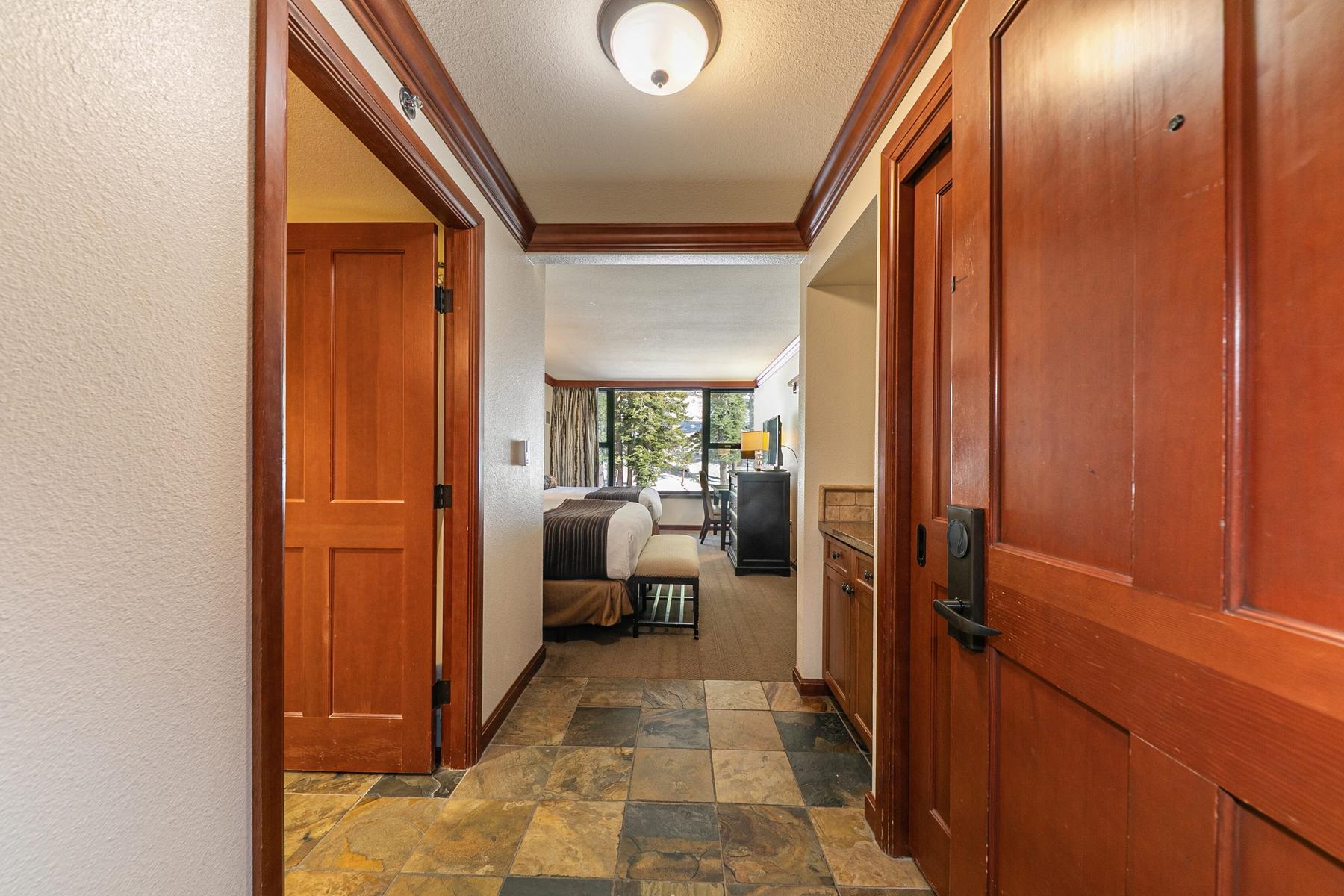 400 Resort Road # 523 Unit: #521-523