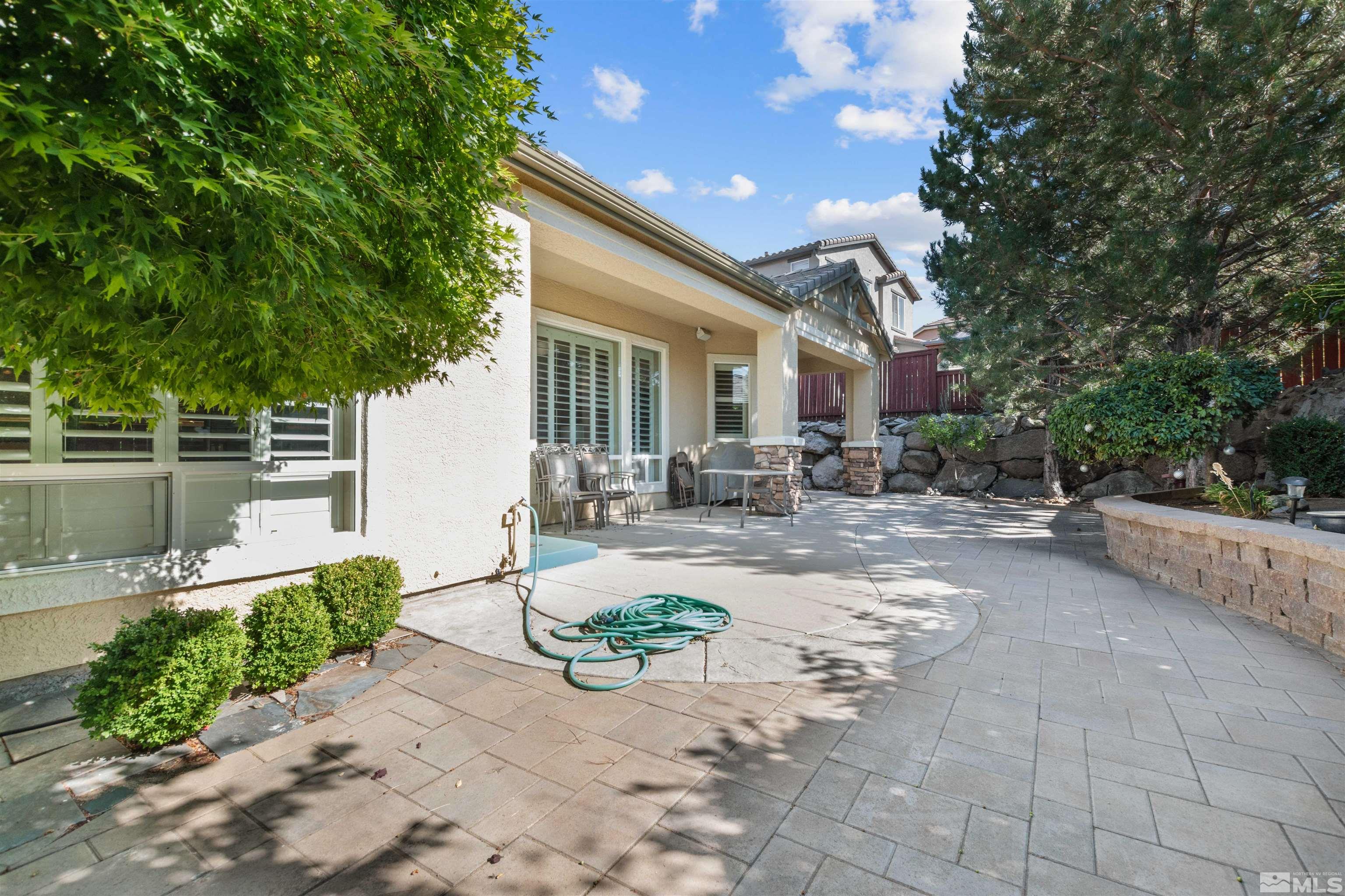 2340 Hickory Hill