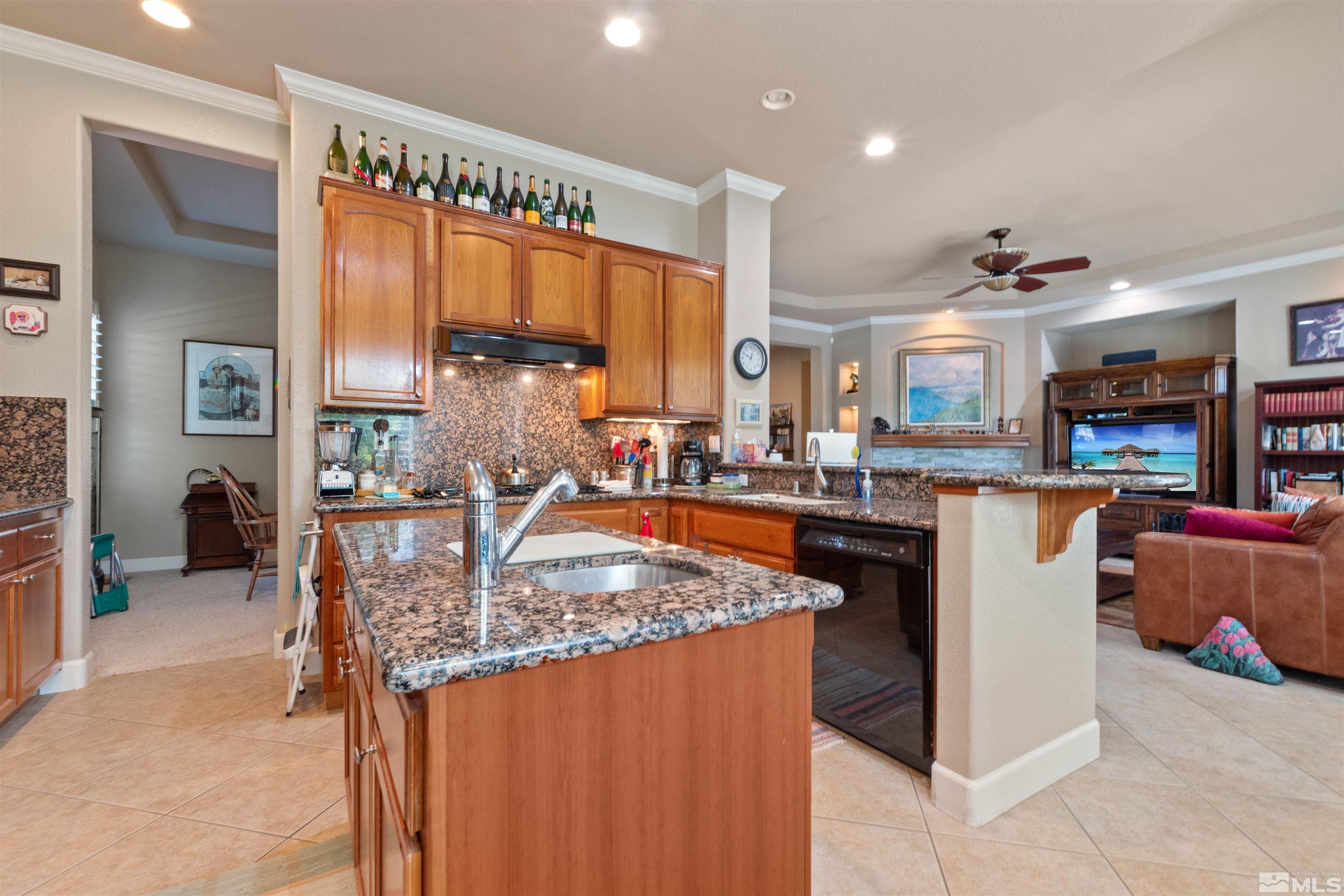 2340 Hickory Hill